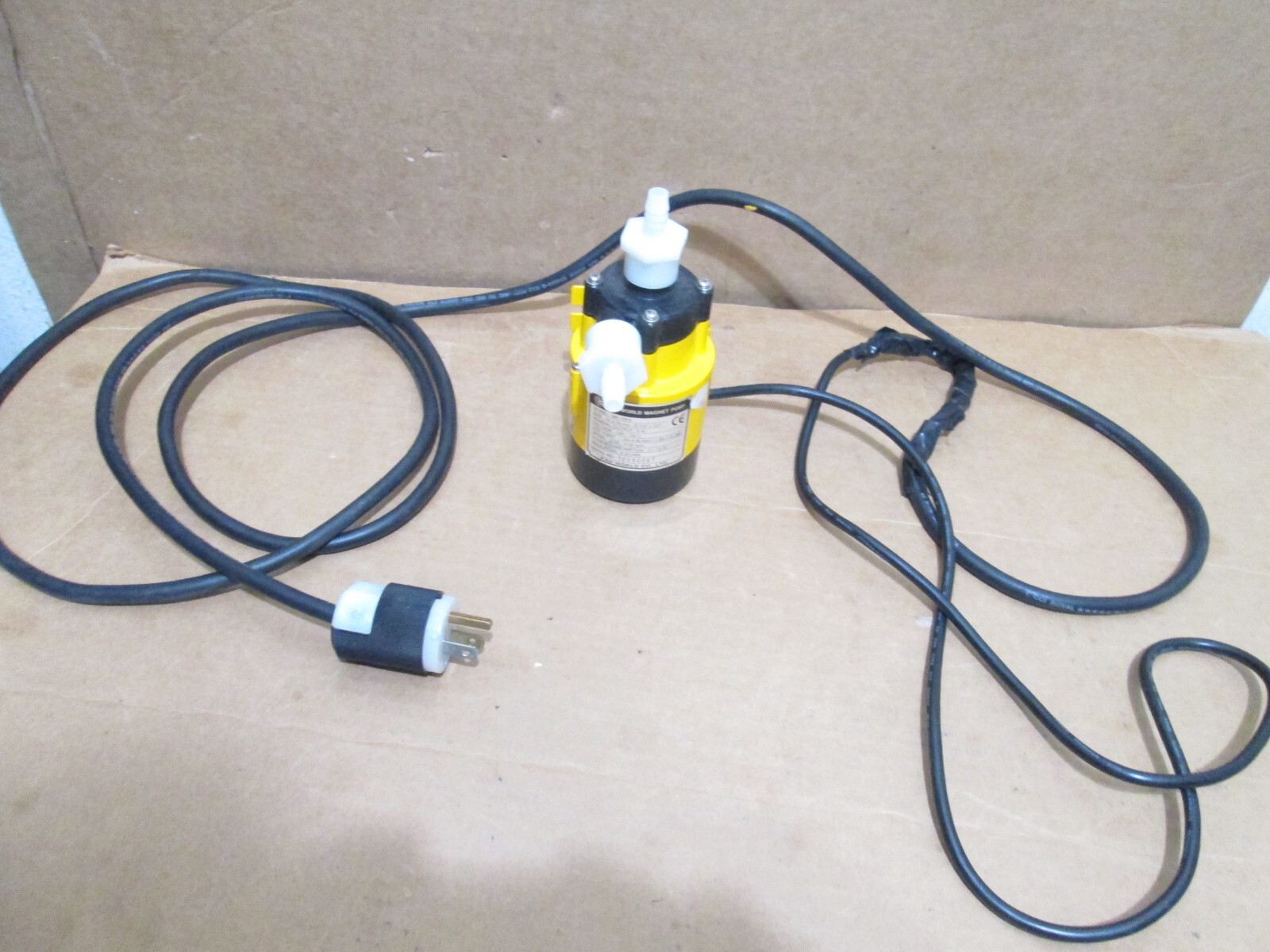 Pan World Magnet Pump Model NH-10PX