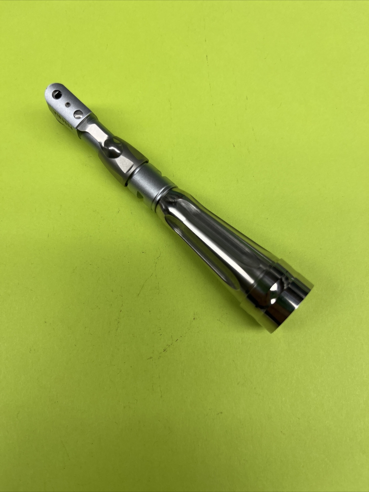 DENTAL HANDPIECE STAR DENTAL MOTOR TO ANGLE WITH LATCH HEAD.