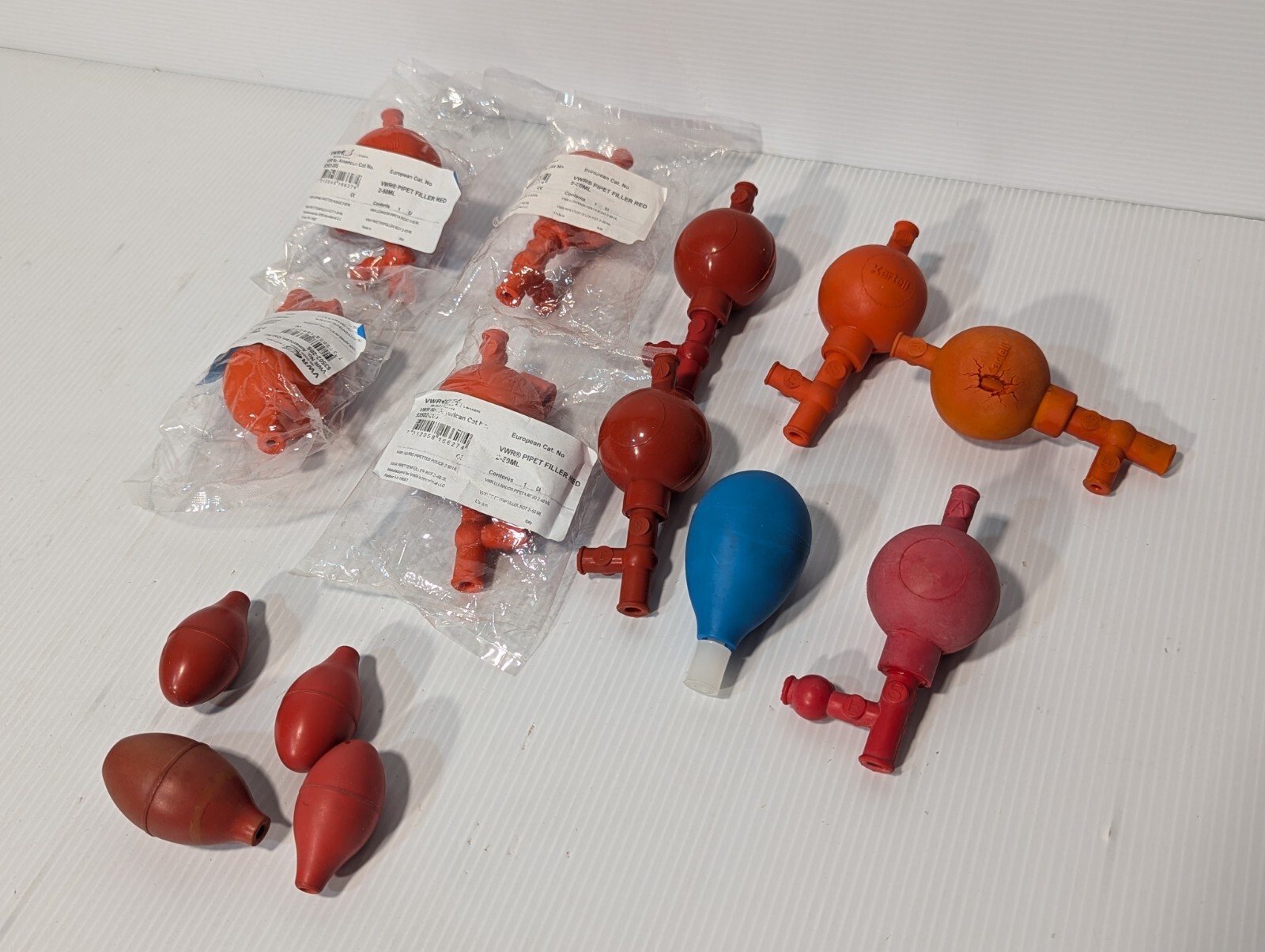 Lot of 14 Synthetic Rubber Safety Pipet Fillers 2-50ML