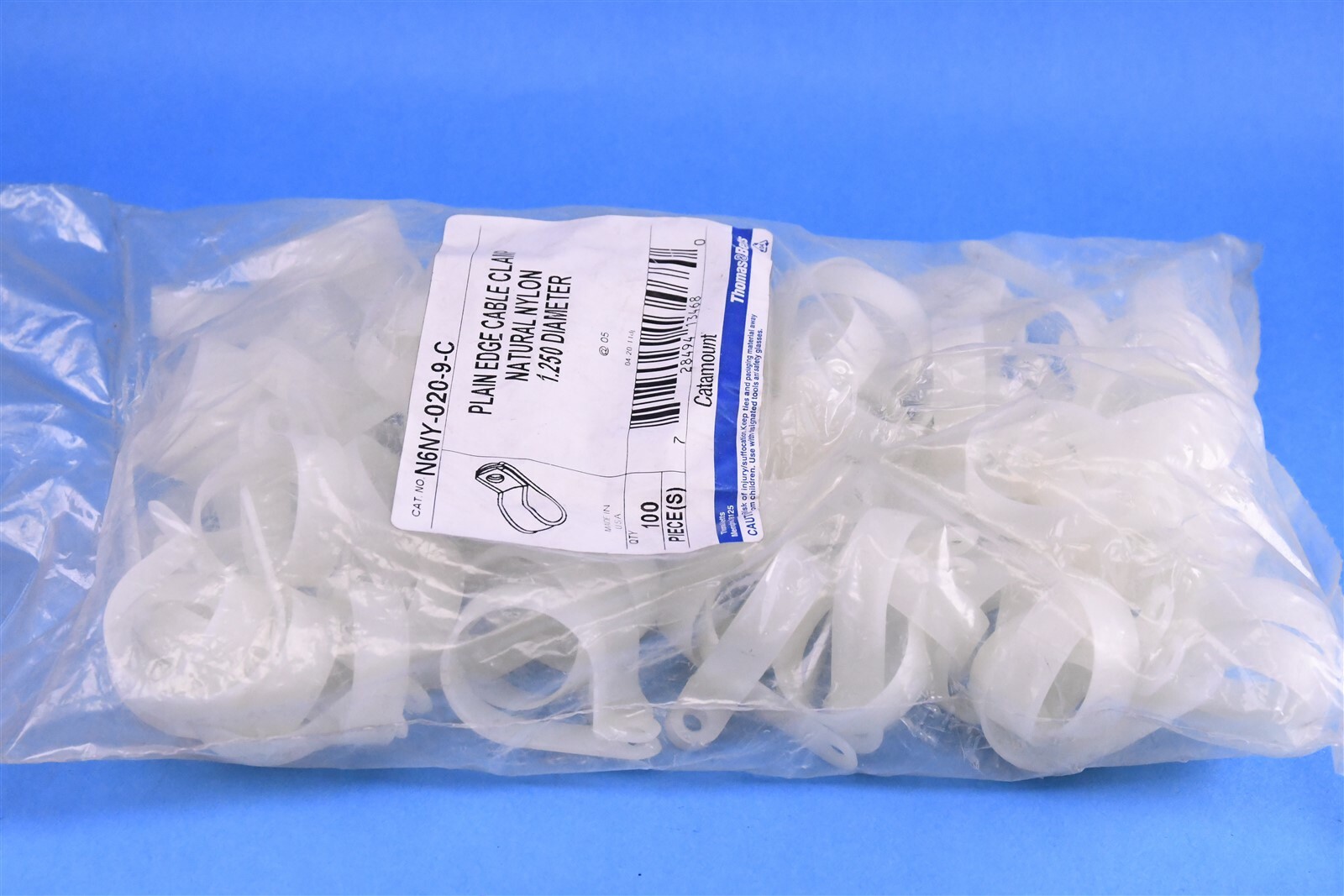 100 Thomas & Betts 1.25″ Nylon Cable Clamp # N6NY-029-9-C