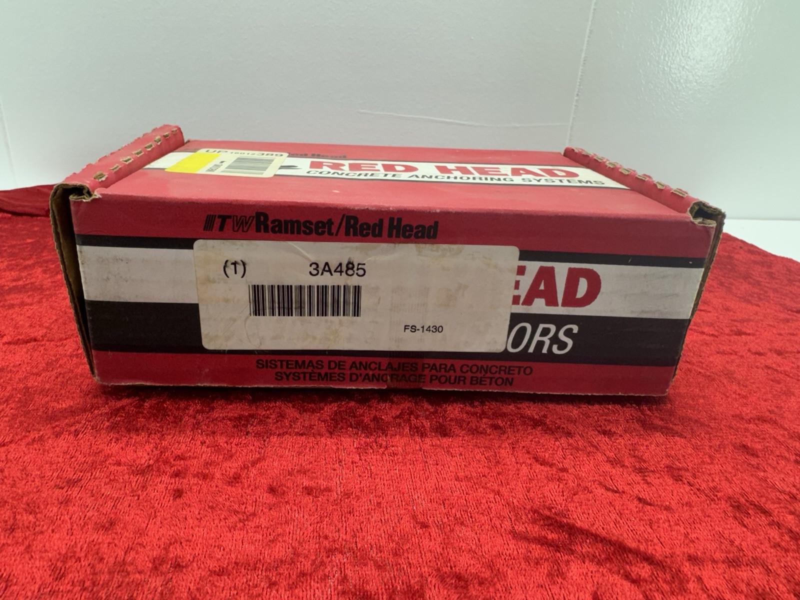 Redhead Flat Head Masonry Sleeve Anchor 1/4″ x 3-1/8″ Box Of 100
