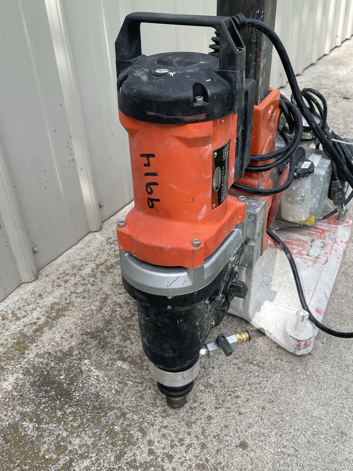 Diamond Products Drill Rig CB733 Core Bore Drill Motor & M-1 Vacuum Stand CB 733