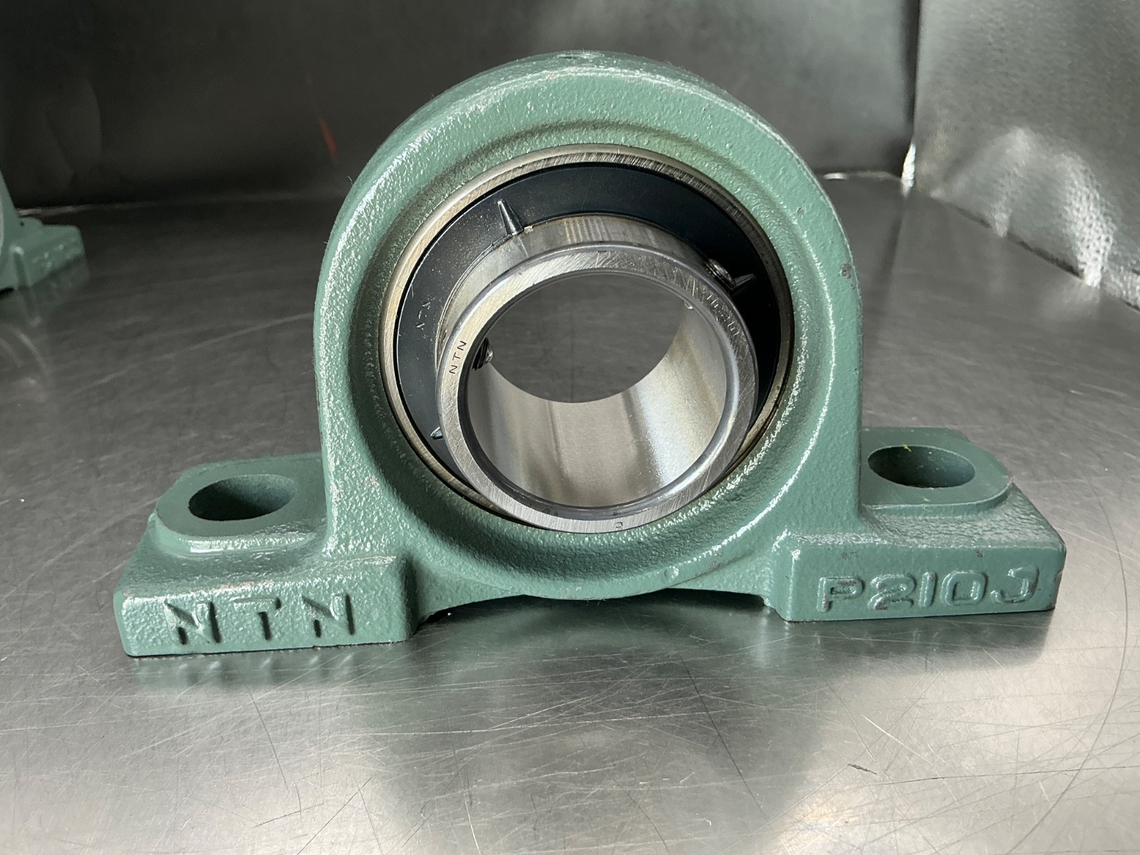 NTN P210J Pillow Block Bearing with UC210 Bearing 1-15/16 Bore