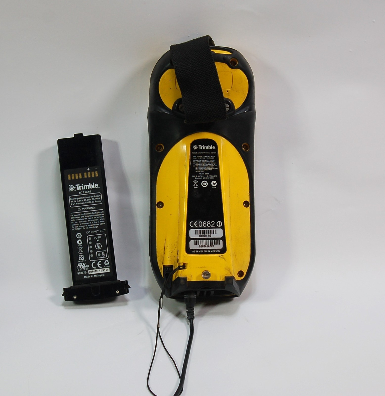 Trimble GeoExplorer 6000 Series GeoXT with GHX model 88950