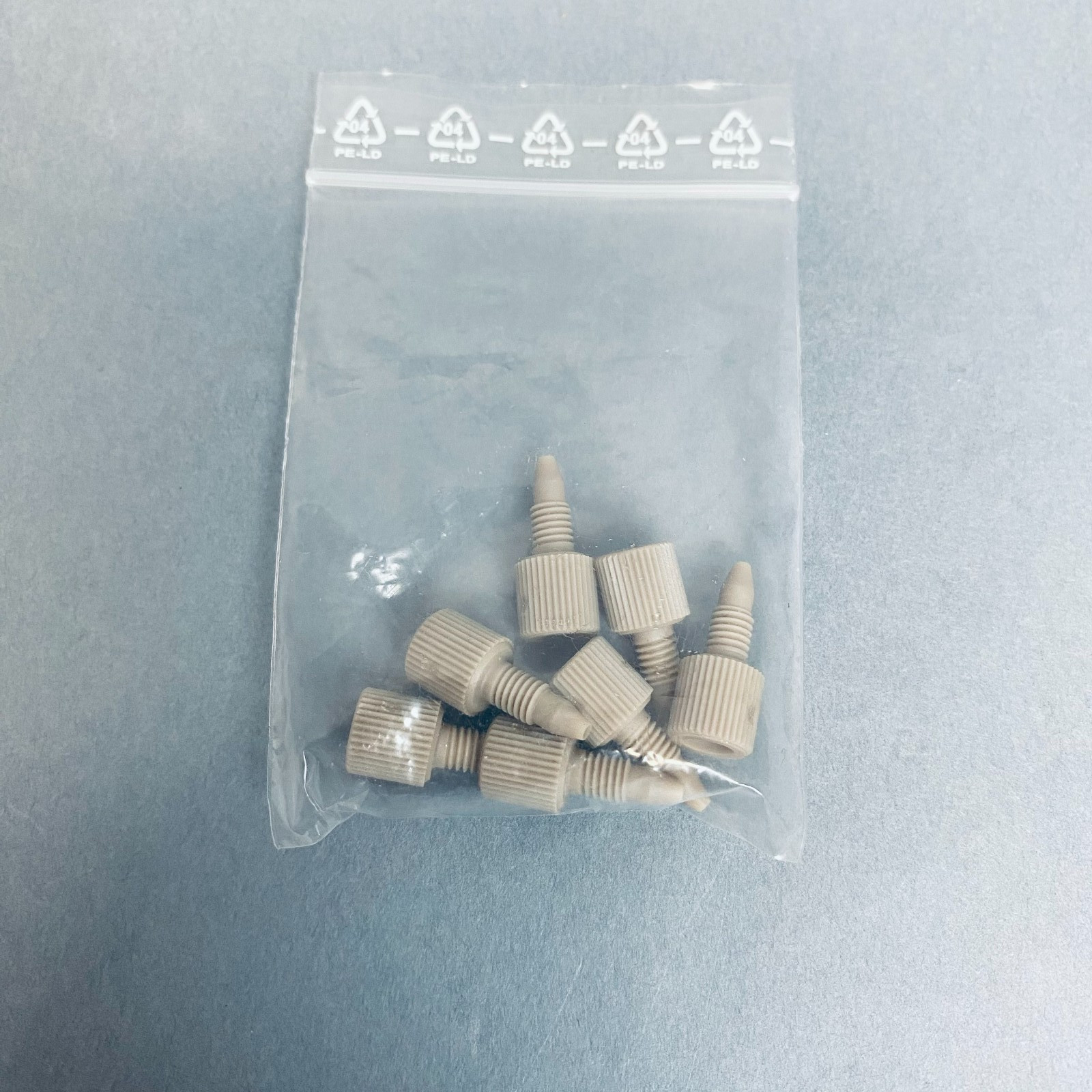 IDEX PEEK One-Piece Fingertight Fitting 1/16 in. OD 10-32 Coned Lot of 7