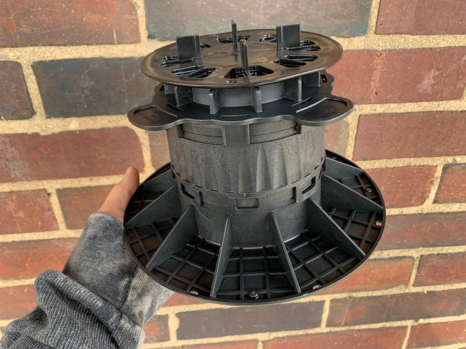 24 pcs of Adjustable Pedestal 4.7″ – 6.6″ (120-170mm)