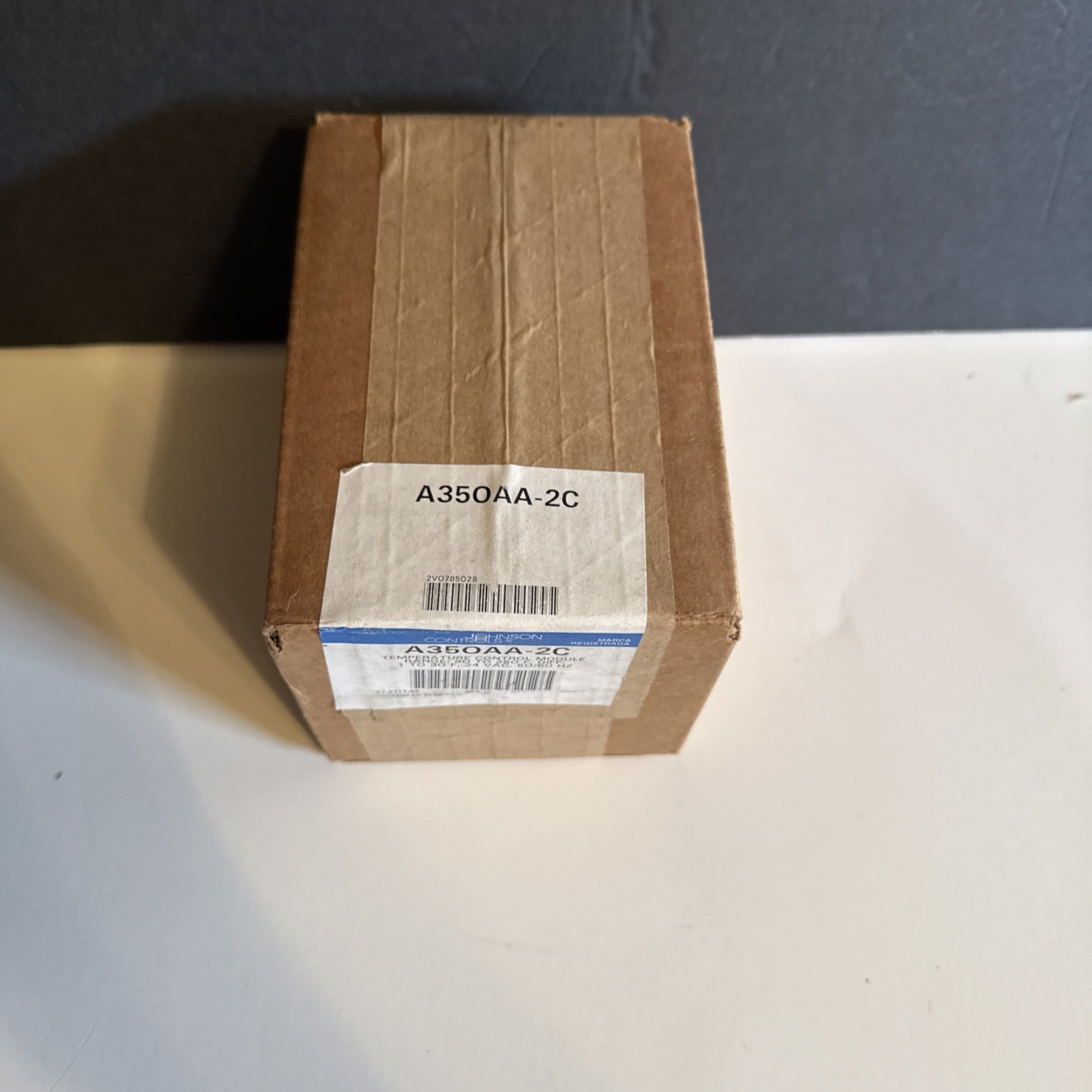 JOHNSON CONTROLS TEMPERATURE CONTROL MODULE, A350AA-2C new in box