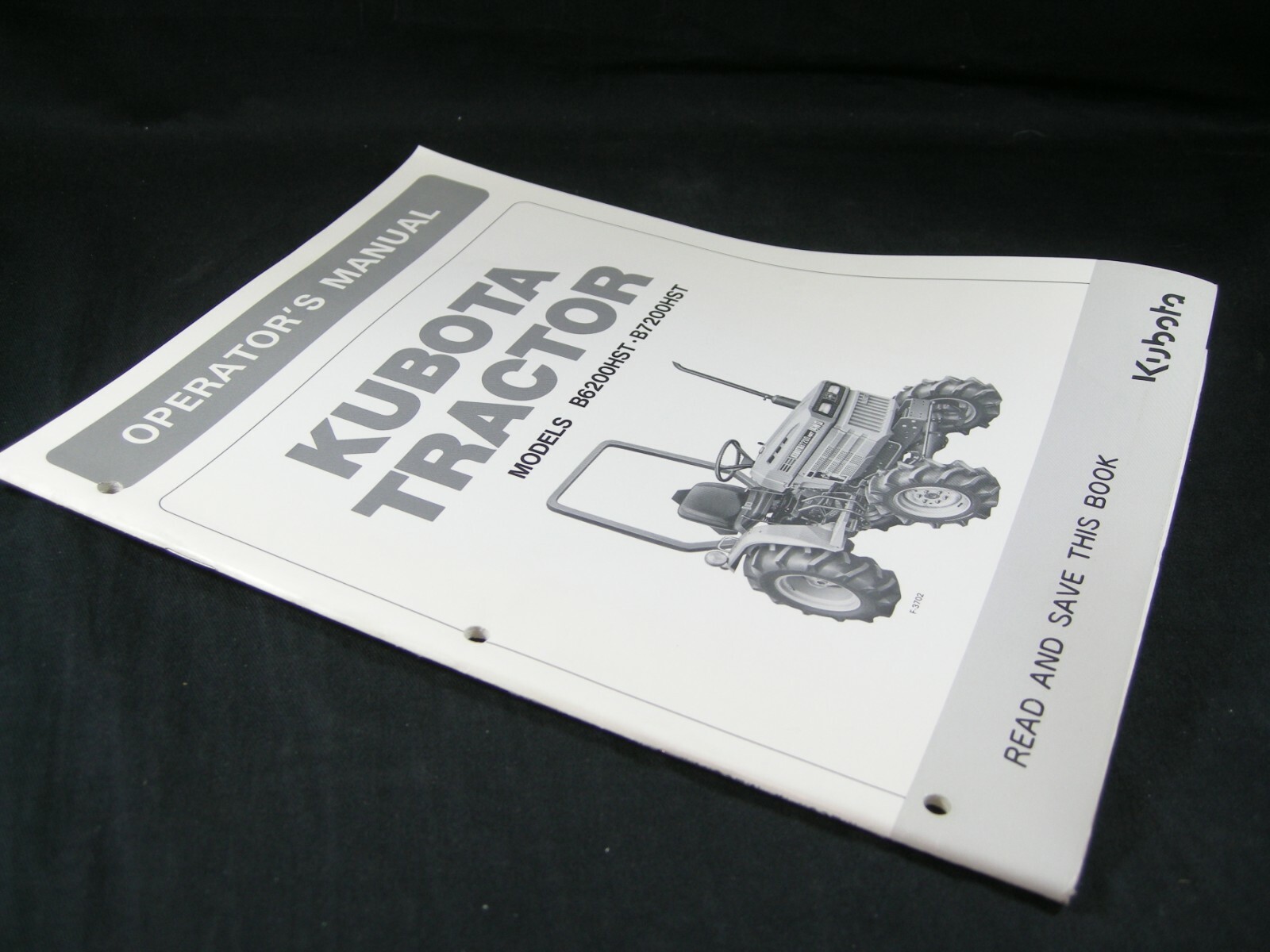 Kubota Tractor B6200HST B2700HST Operators Maintenance Owners Manual Book OEM