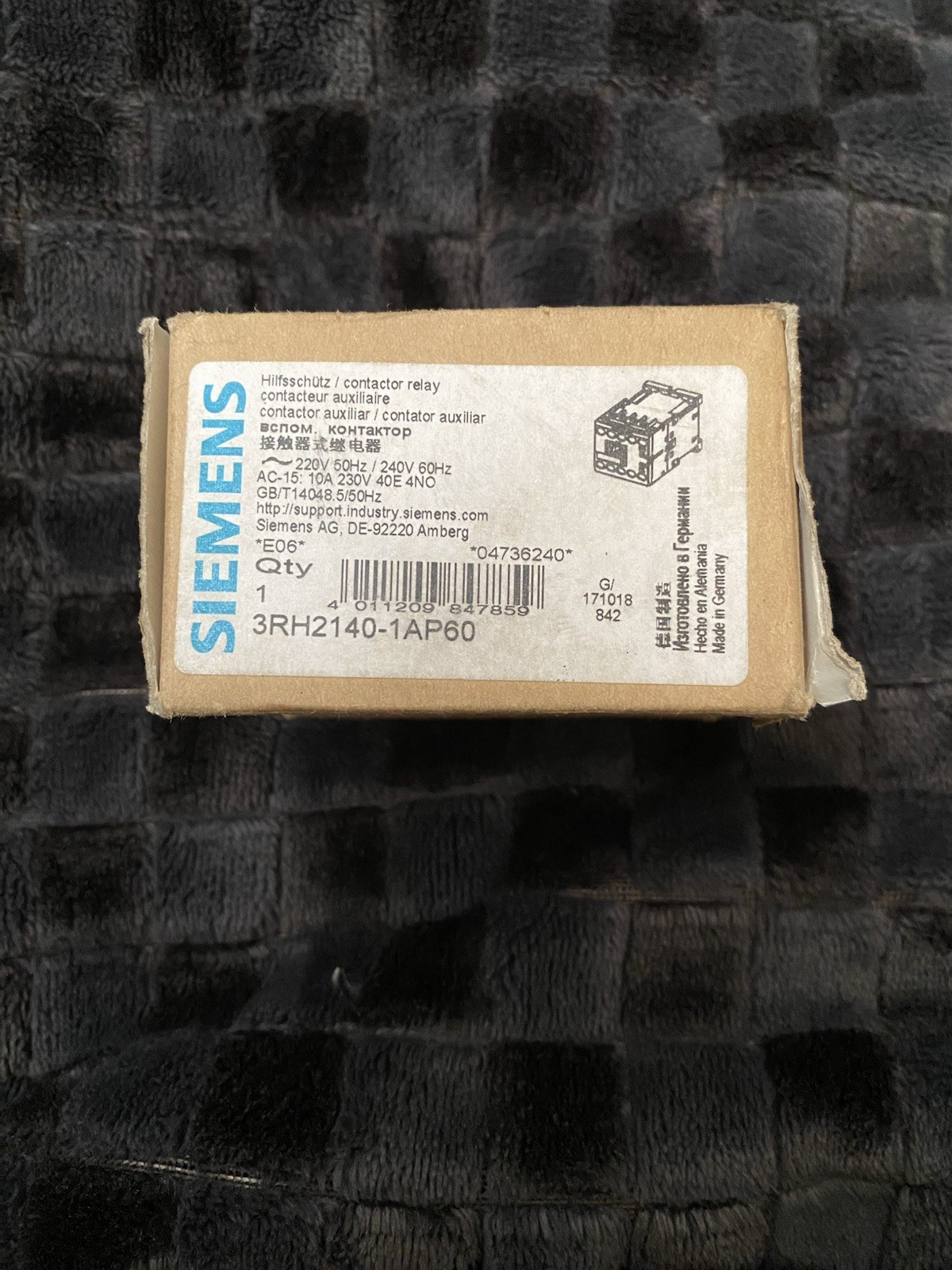 NEW SIEMENS 3RH2122-1AP60 AUXILIAR CONTACTOR FREE AND FAST SHIPPING