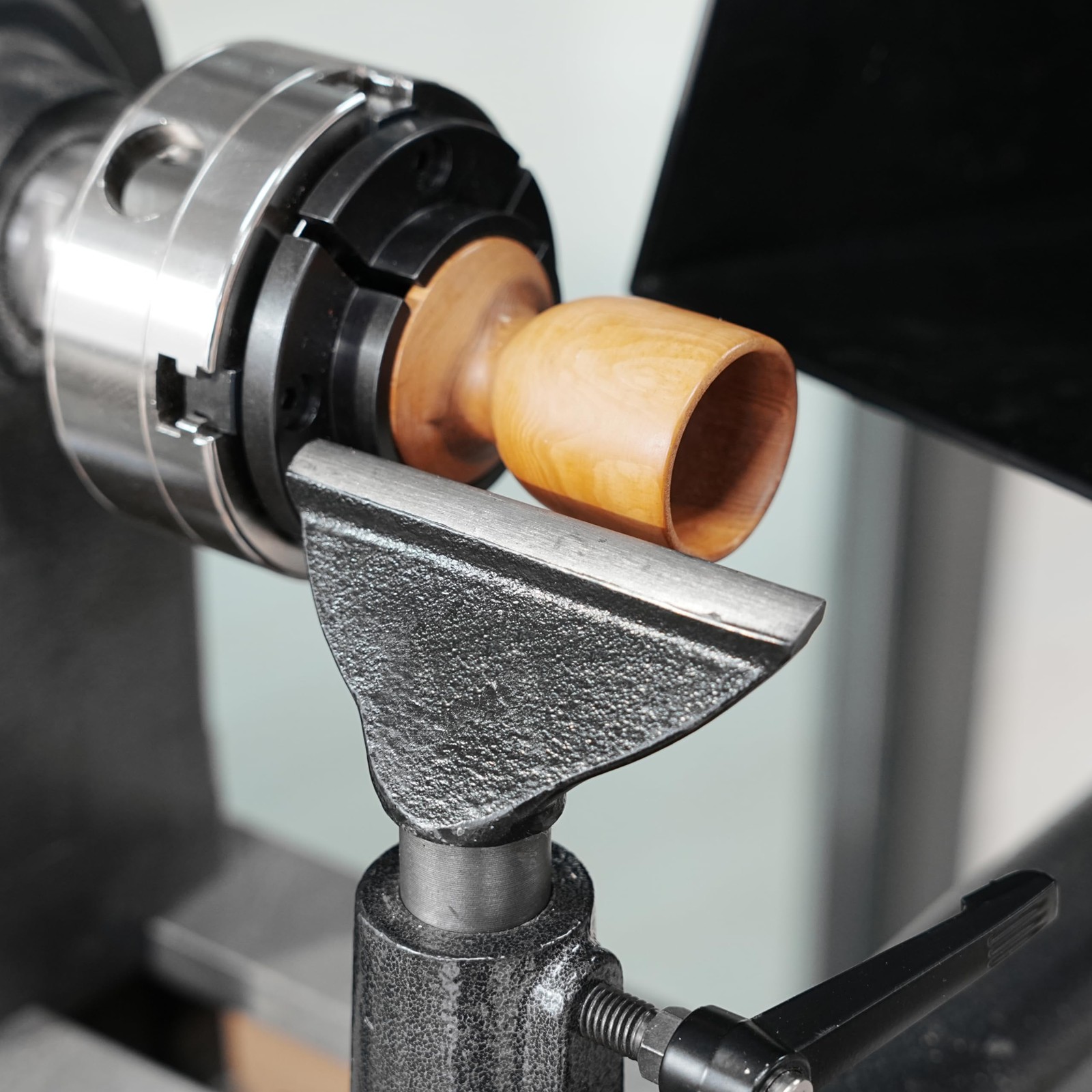 BMWOOD Integrated 4″ Tool Rest with 1″(25.4mm) Post 1″