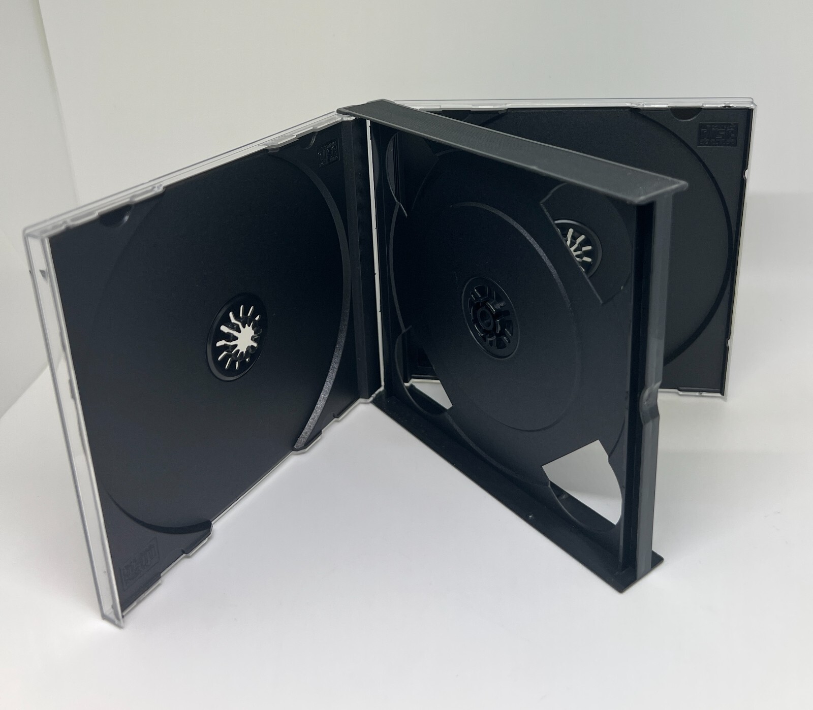 10 PCS 23MM(7/8”) 3 DISC (MULTI-3)TRIPLE CD JEWEL CASE W/BLACK CDA TRAY CD-M3