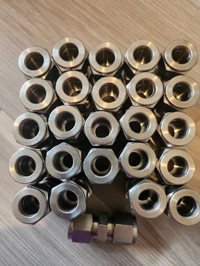 25 Pcs NEW Swagelok SS 1/2” X 1/2″ Straight Union Compression Fitting #SS-810-6