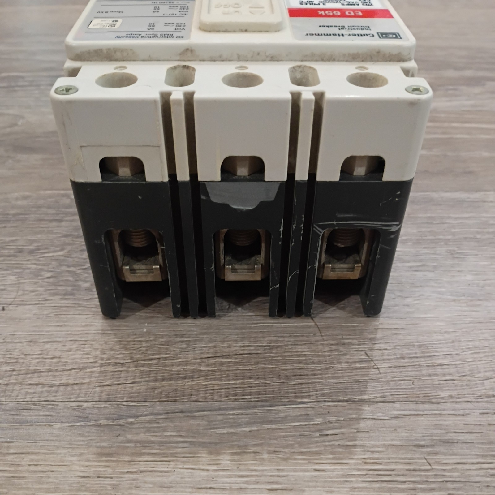 Cutler-Hammer ED 65k 200A 3-Pole Industrial Circuit Breaker