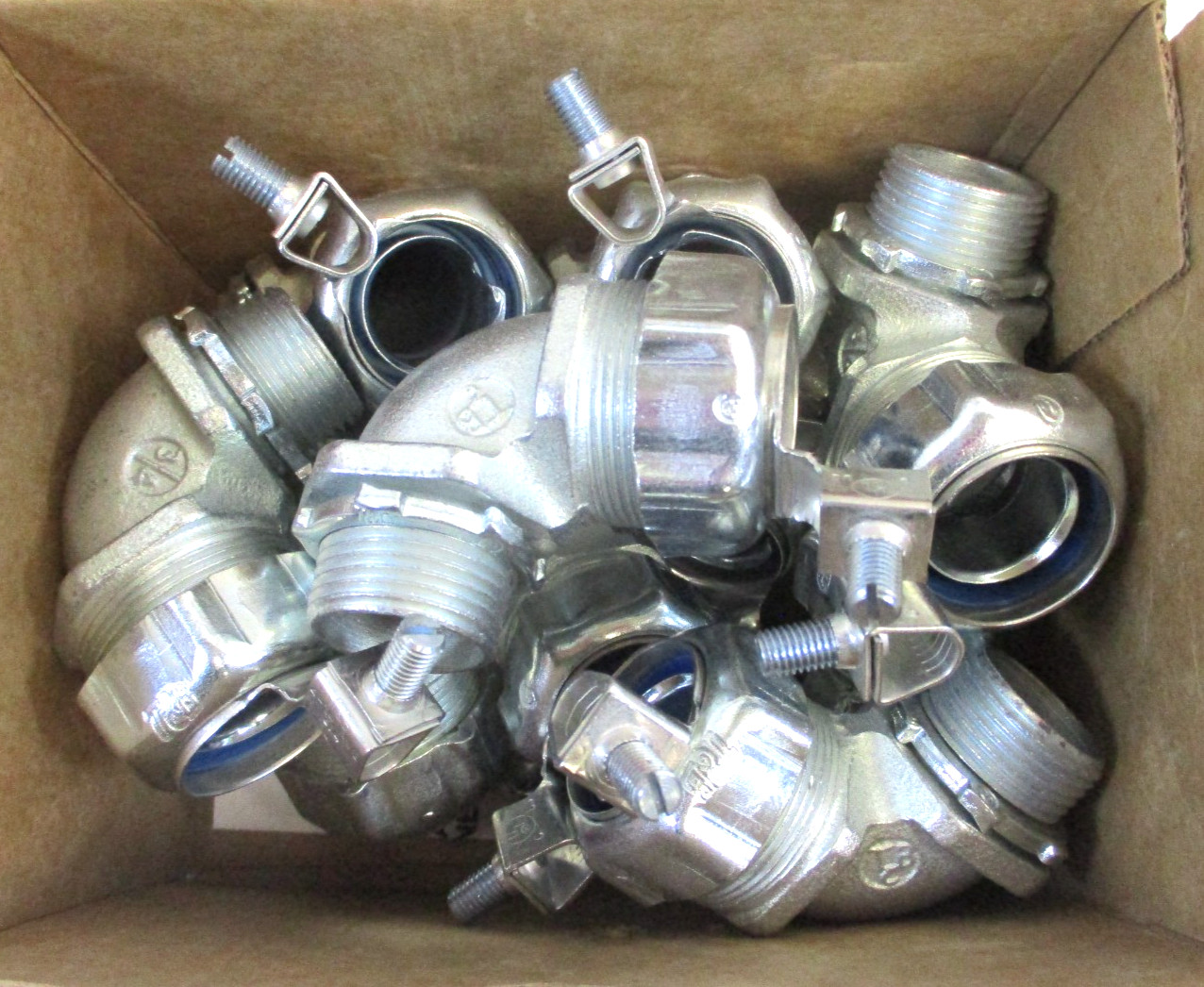THOMAS & BETTS, 5253GR, 3/4″ LIQUID TIGHT CONNECTOR, LOT OF 10 , SURPLUS