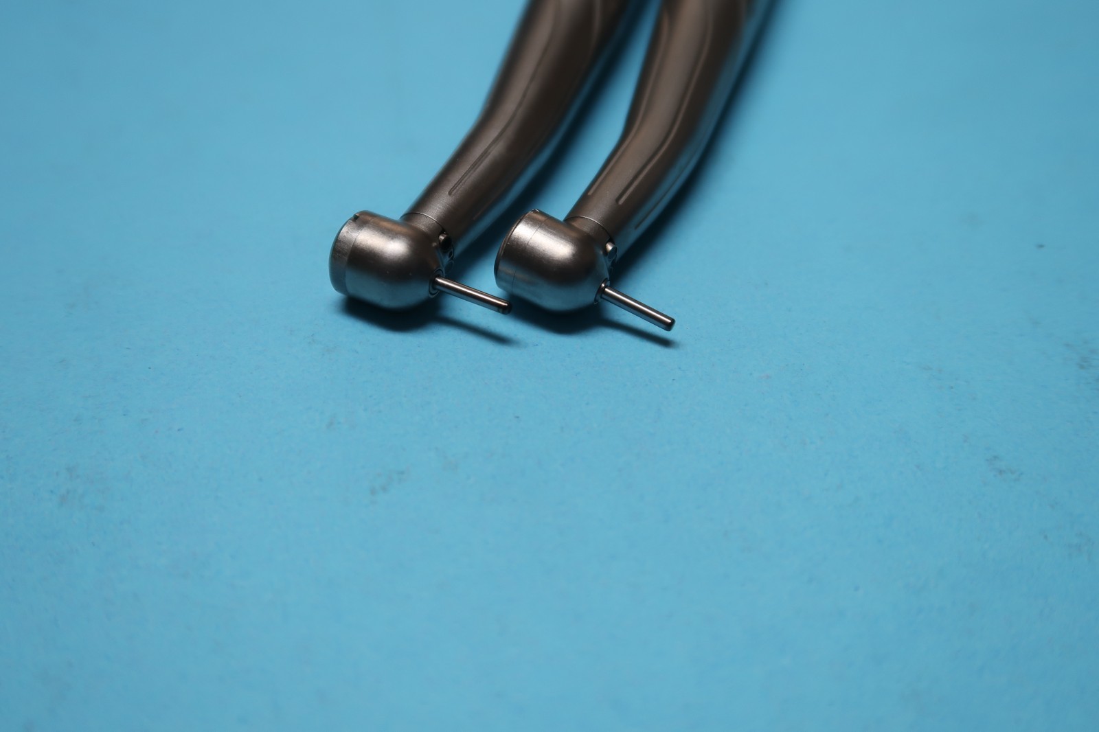 LARES 557 EURO FIBER OPTIC DENTAL HANDPIECE SET OF 2 & 1 MONTH WARRANTY
