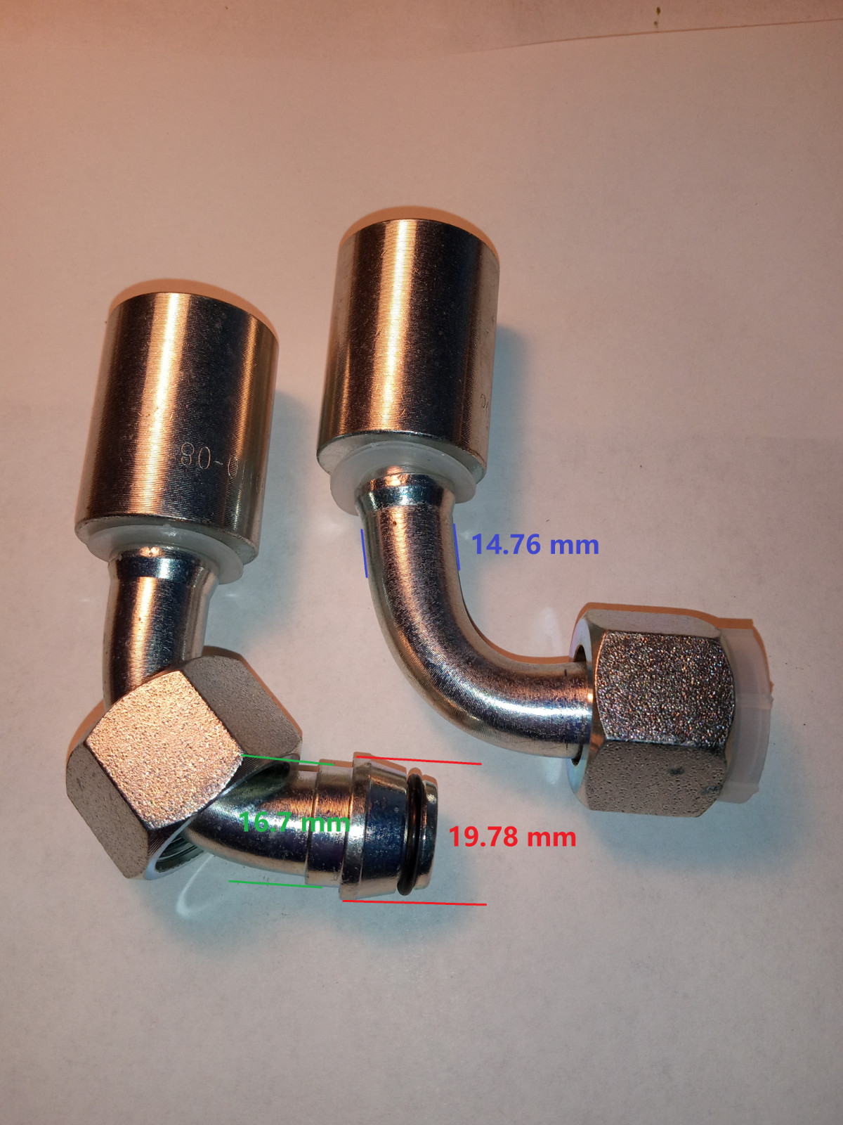 M22 x 1.5 Metric hydraulic fitting 90° Crimp On Ferrule, 20491-22-08 & 00110-08