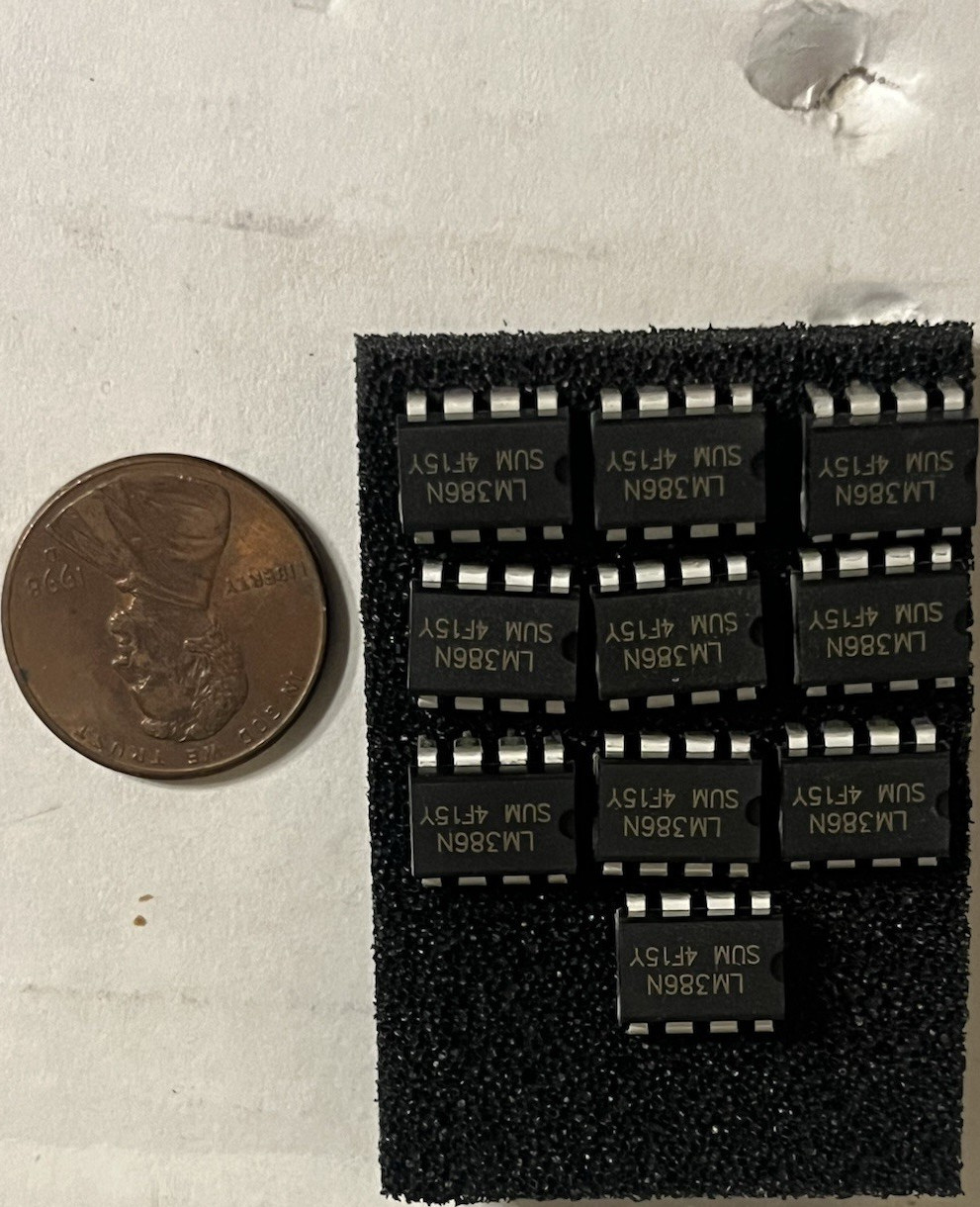 SUM LM386N Audio Power Amplifier ICs 8-Pin DIP Lot of 9 Through-Hole Bulk