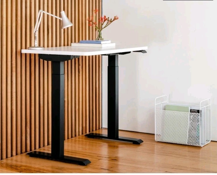 FLEXISPOT E7 Mini Standing Desk w/Three Stage Motors ~ Adjustable 32″ To ,1a
