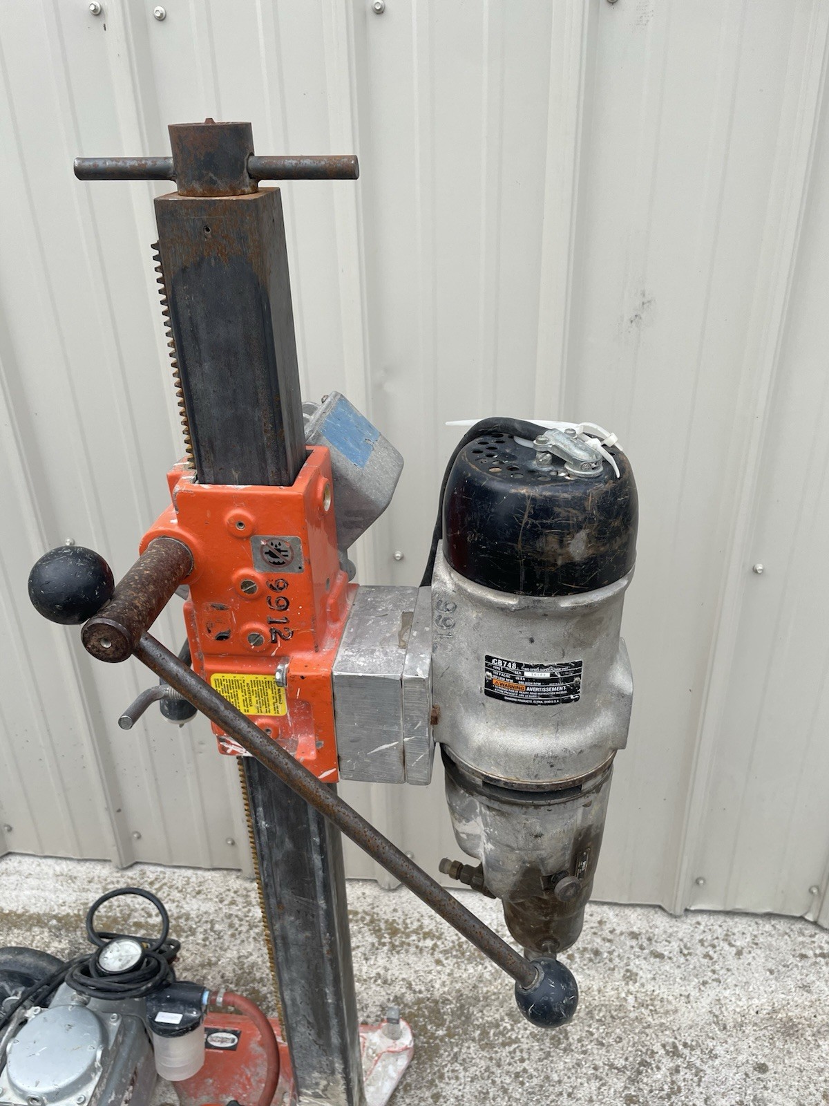 Diamond Products Drill Rig CB748 Core Bore Drill Motor & M-1 Vacuum Stand CB 748