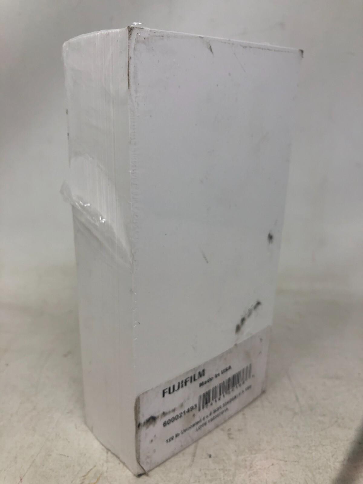 FUJIFILM Cardstock 120 lb Uncoated 4 x 8 Round White 324 GSM 150 Sheets