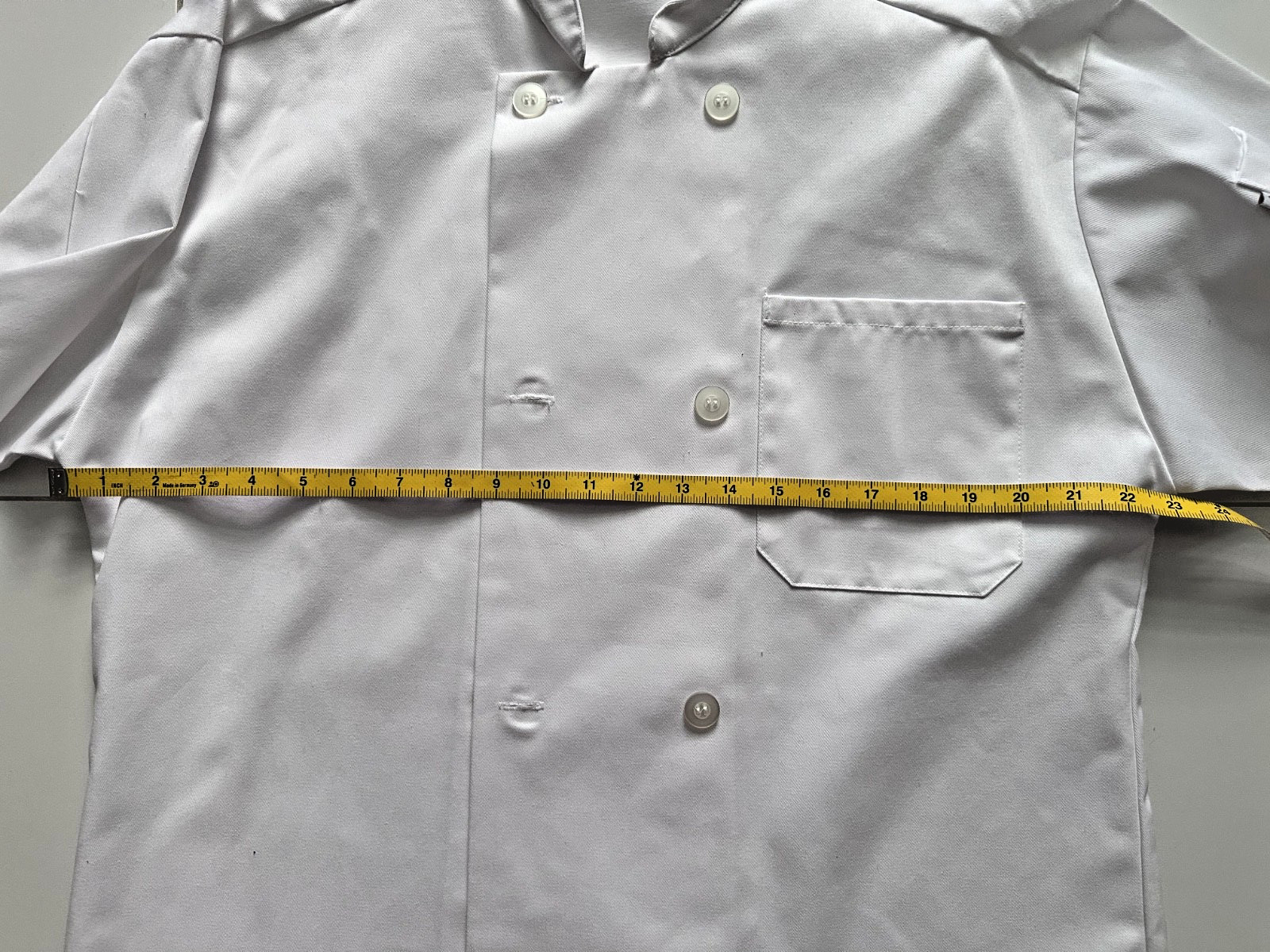 Uncommon Threads White Chef Coat Jacket 40-42 Medium 8 Button Style 0400 NEW