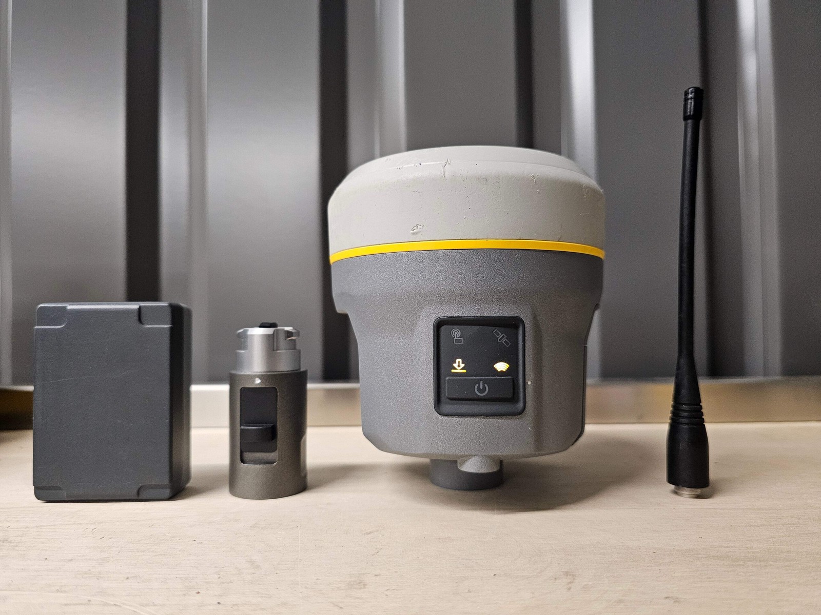Trimble R10 UHF GNSS Surveying Receiver 90911-60