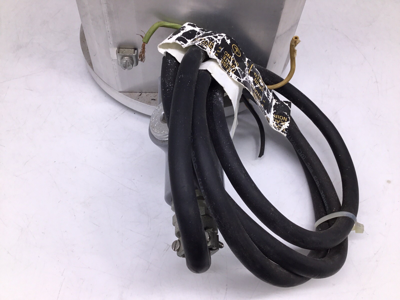 Sartorius YPS02-XKR Explosion Proof Power Supply for Hazardous Area 100-240V NOS