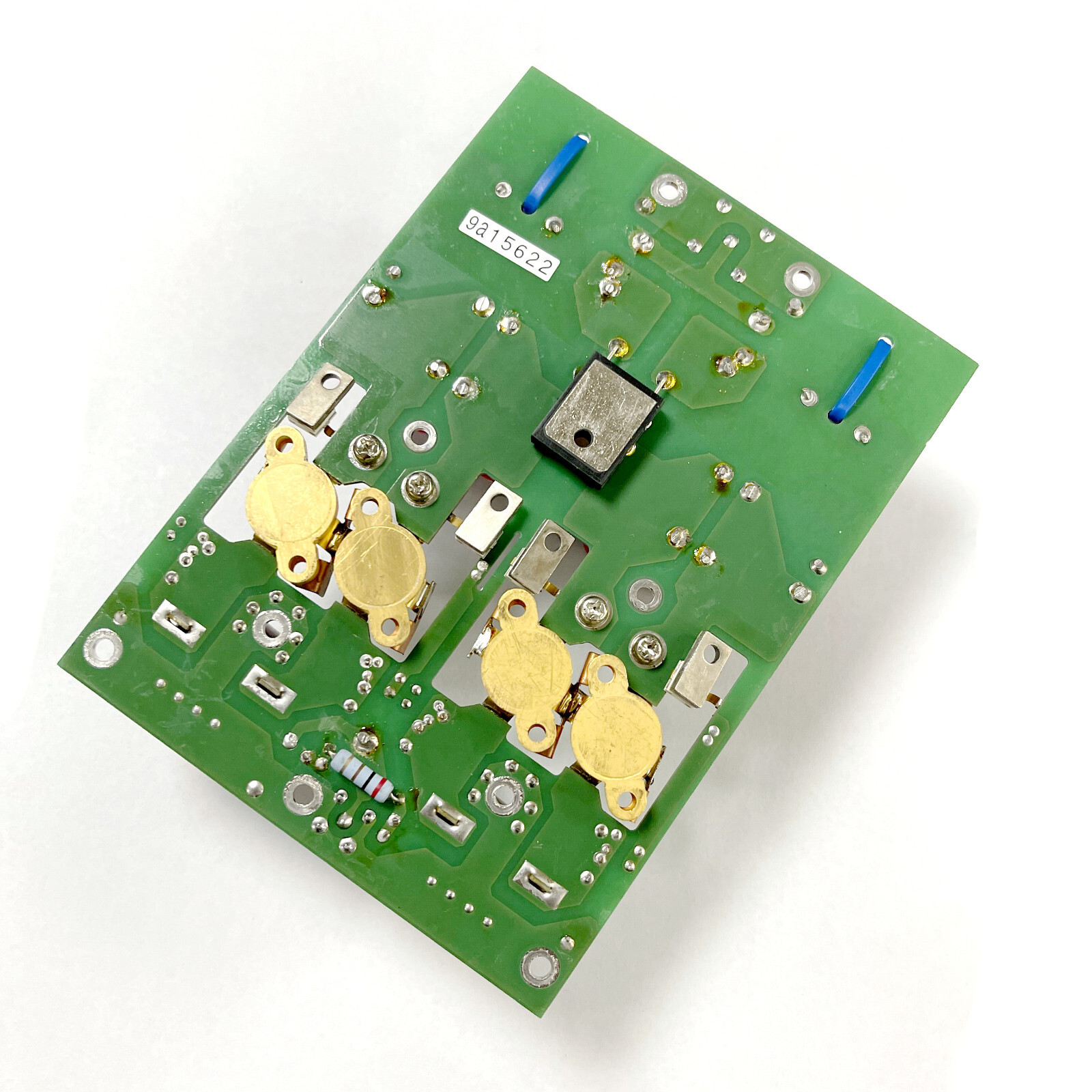 offering a very linear power amplifier pallet with original STM TH430 4X 1320 W