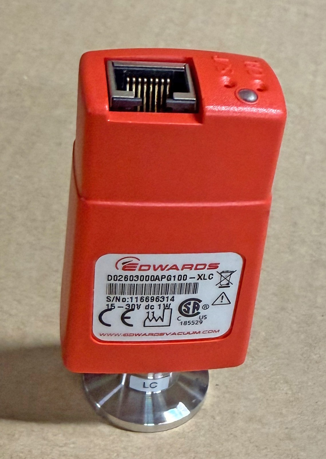 EDWARDS D02603000 APG100-XLC Active Pirani Vacuum Gauge, NW16 15-30V dc 1W tj