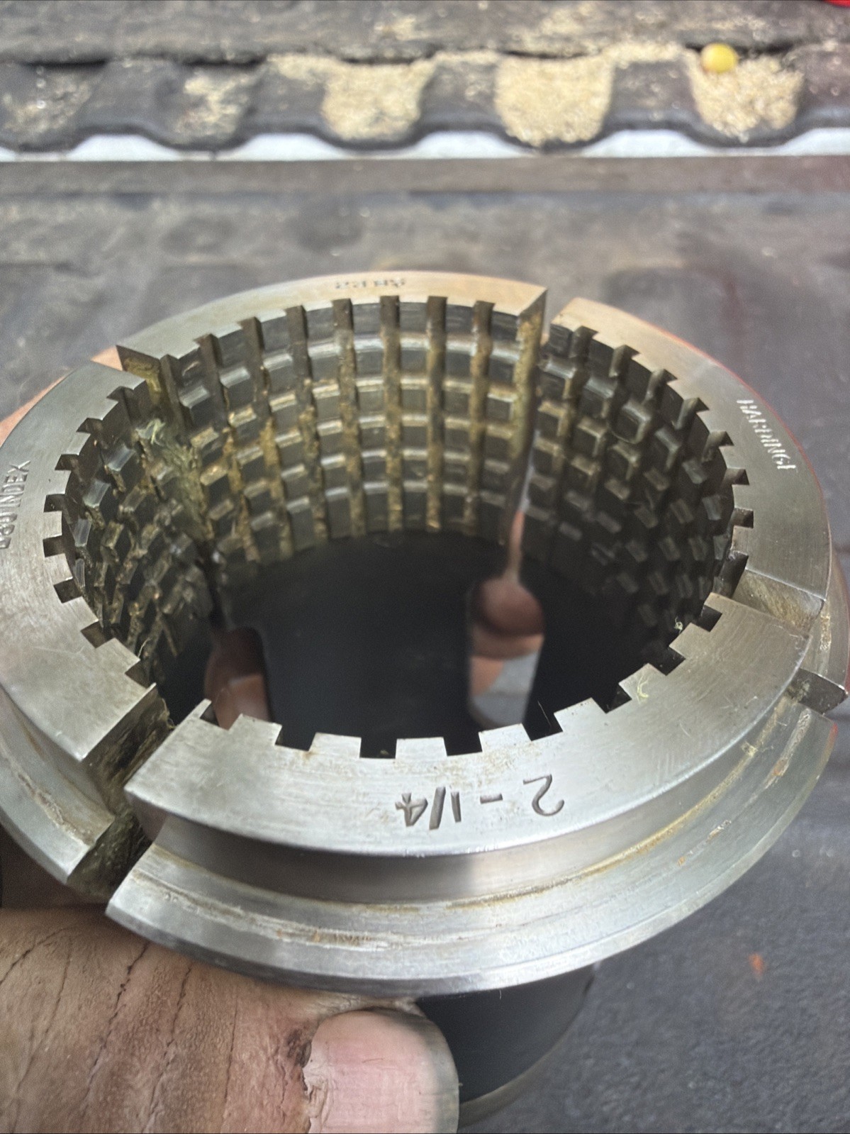 Hardinge 2-1/4” B60 Index 23 B&S Brown Sharpe Round Collet Serrated Teeth