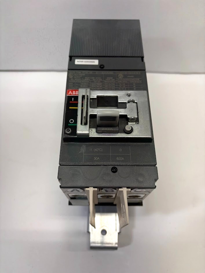 ABB XT1H125 Sace Tmax 30A ReliaGear Circuit Breaker 3P 480V/600V *NEW TAKEOUT*