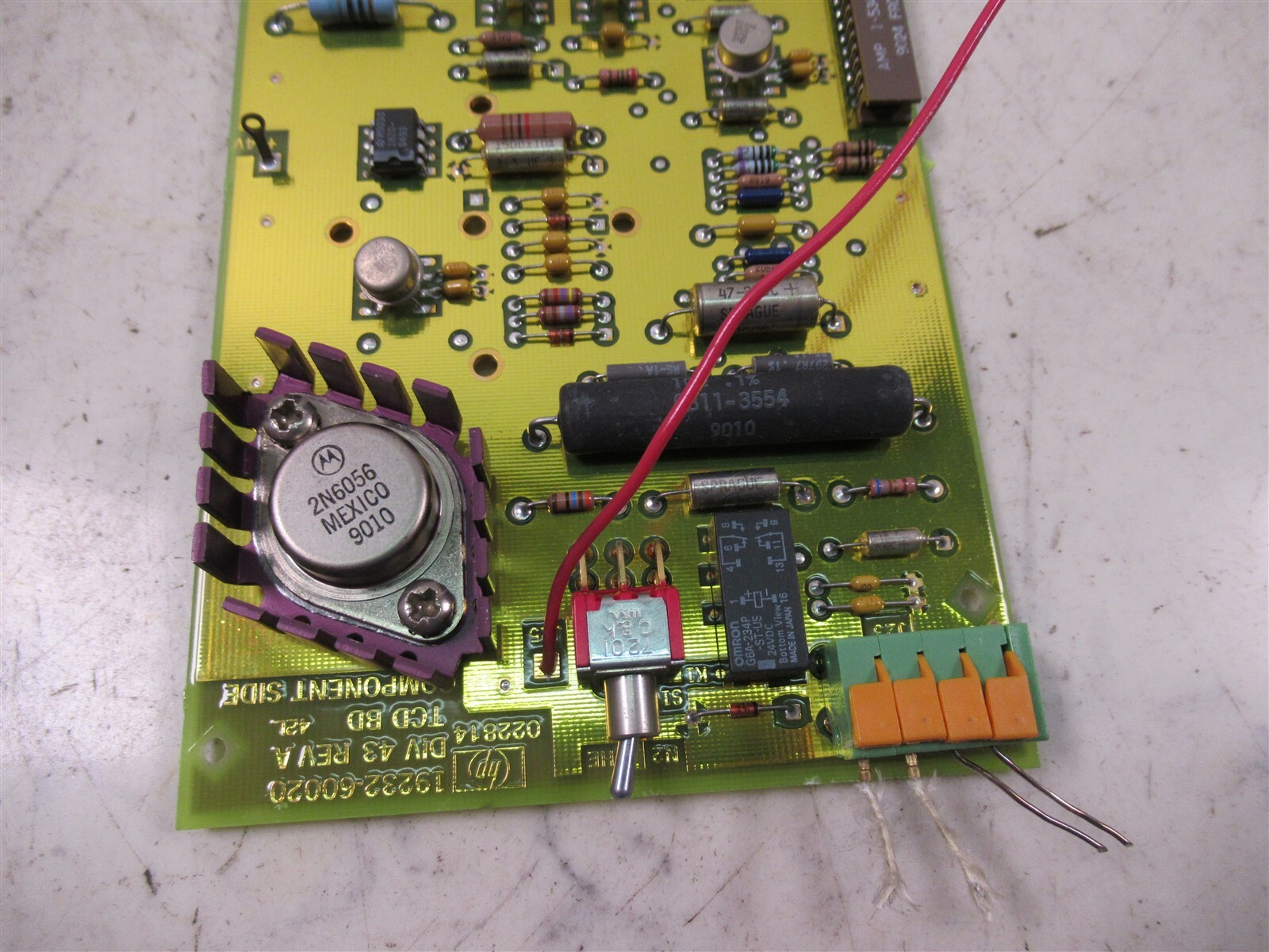 Hewlett Packard HP 19232-60020 Div 43 Rev A 5890 Gas Chromatograph Circuit Board