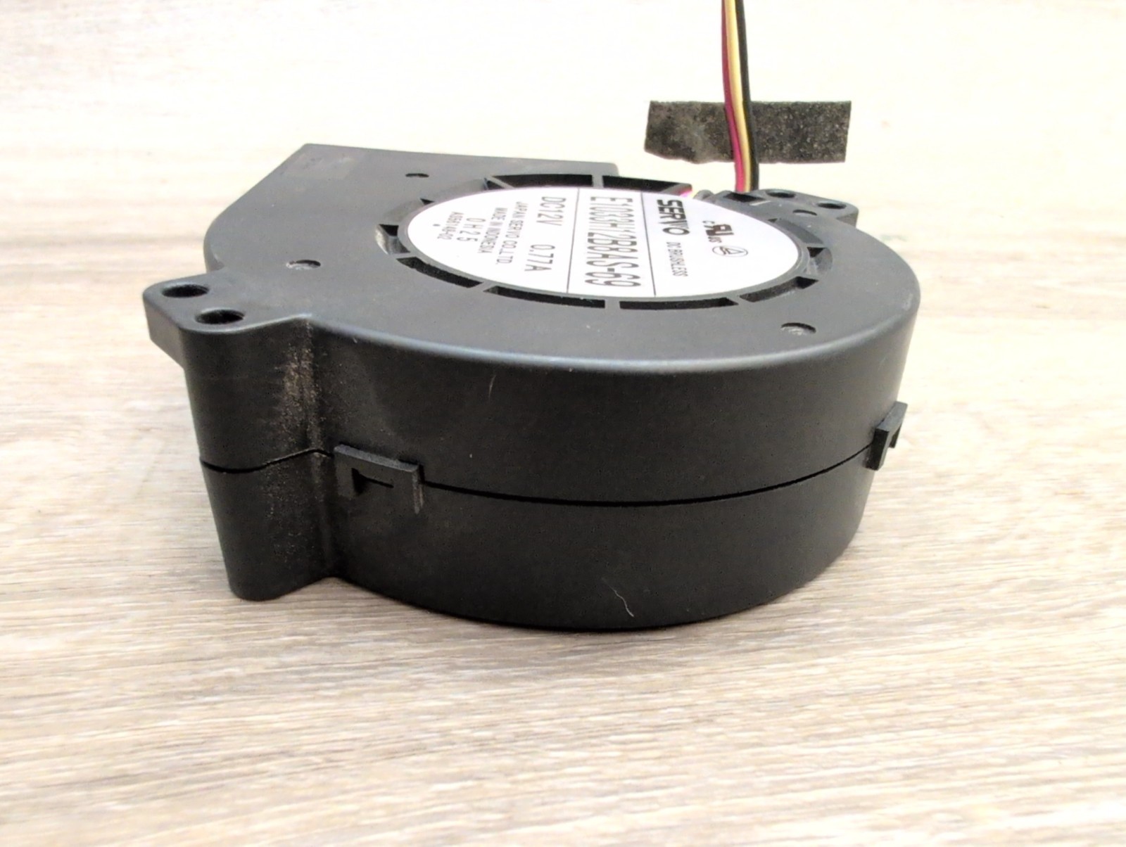 SERVO E1033H12B8AS-69 DC12V 0.77A Three-wire Turbine Blower Cooling Fan