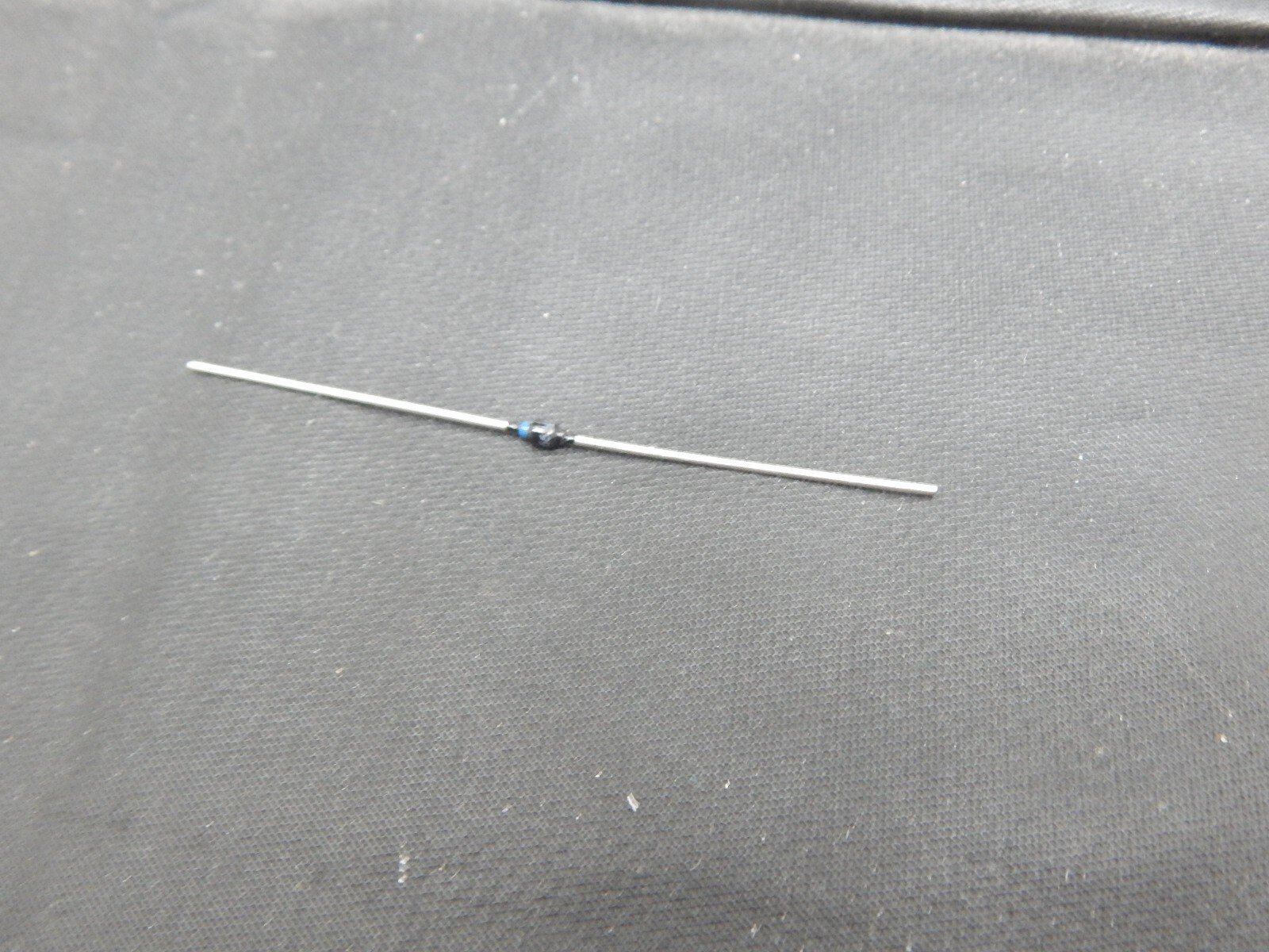 MICROSEMI 1N4496 DIODE ZD-200.0V,5W AXIAL – USA SELLER FAST SHIPPING