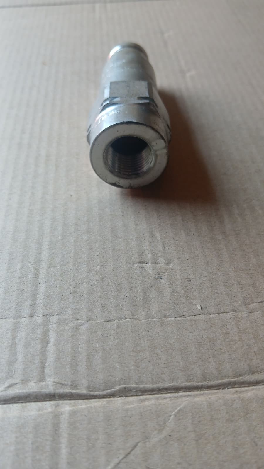 Faster Inc Flat Face Coupling Hydraulic Fitting 2FFN38 | 38NPT-7C