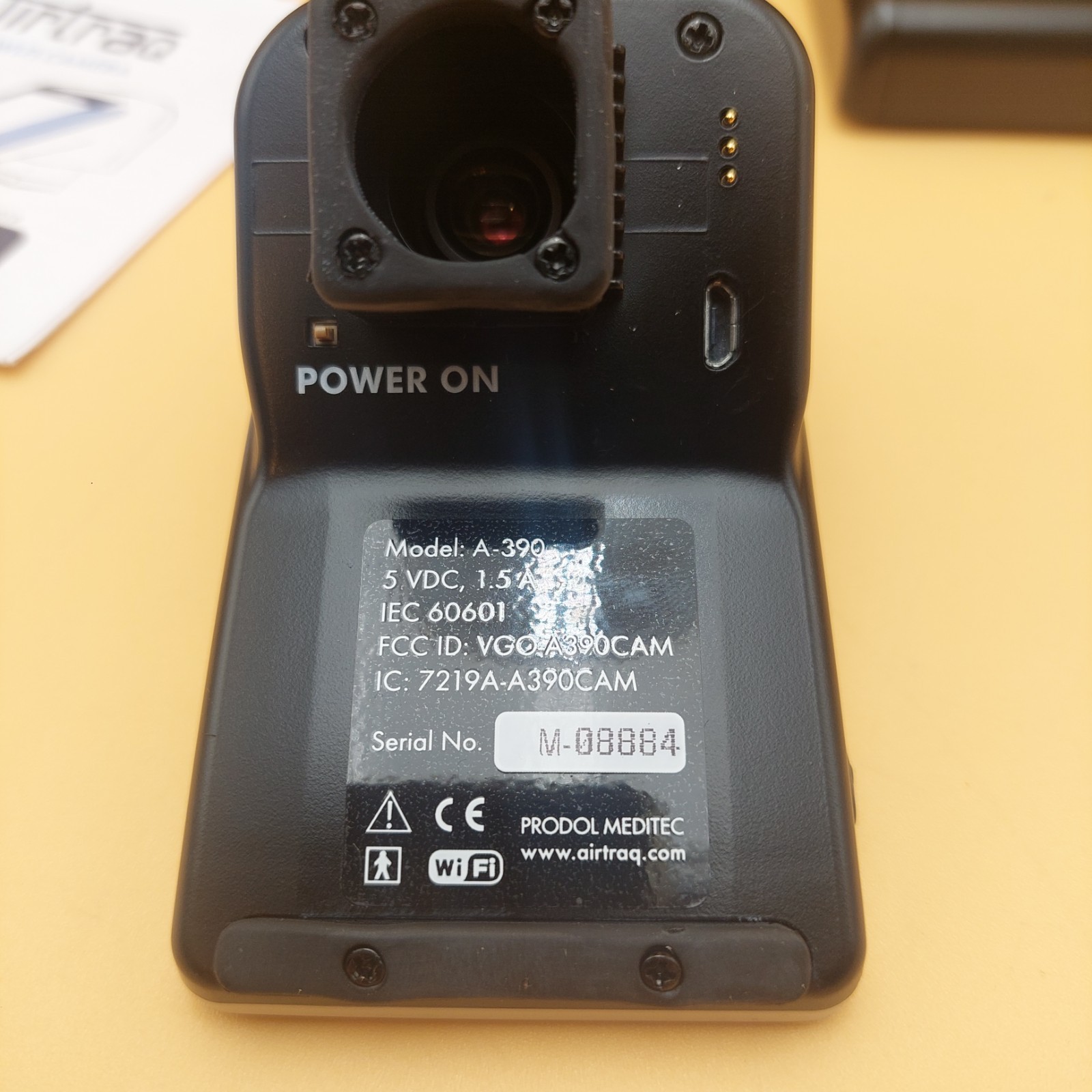Airtraq A-390 Kit Wi-Fi Camera w/Accessories New Open Box