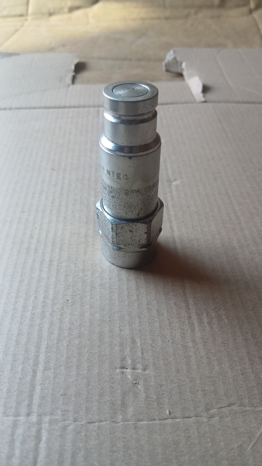 Faster Inc Flat Face Coupling Hydraulic Fitting 2FFN38 | 38NPT-7C