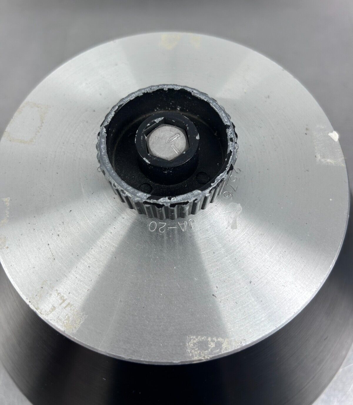Beckman Centrifuge Rotor, JA-20, Fixed Angle, 8 x 50mL, 20,000 rpm | Pre-Owned