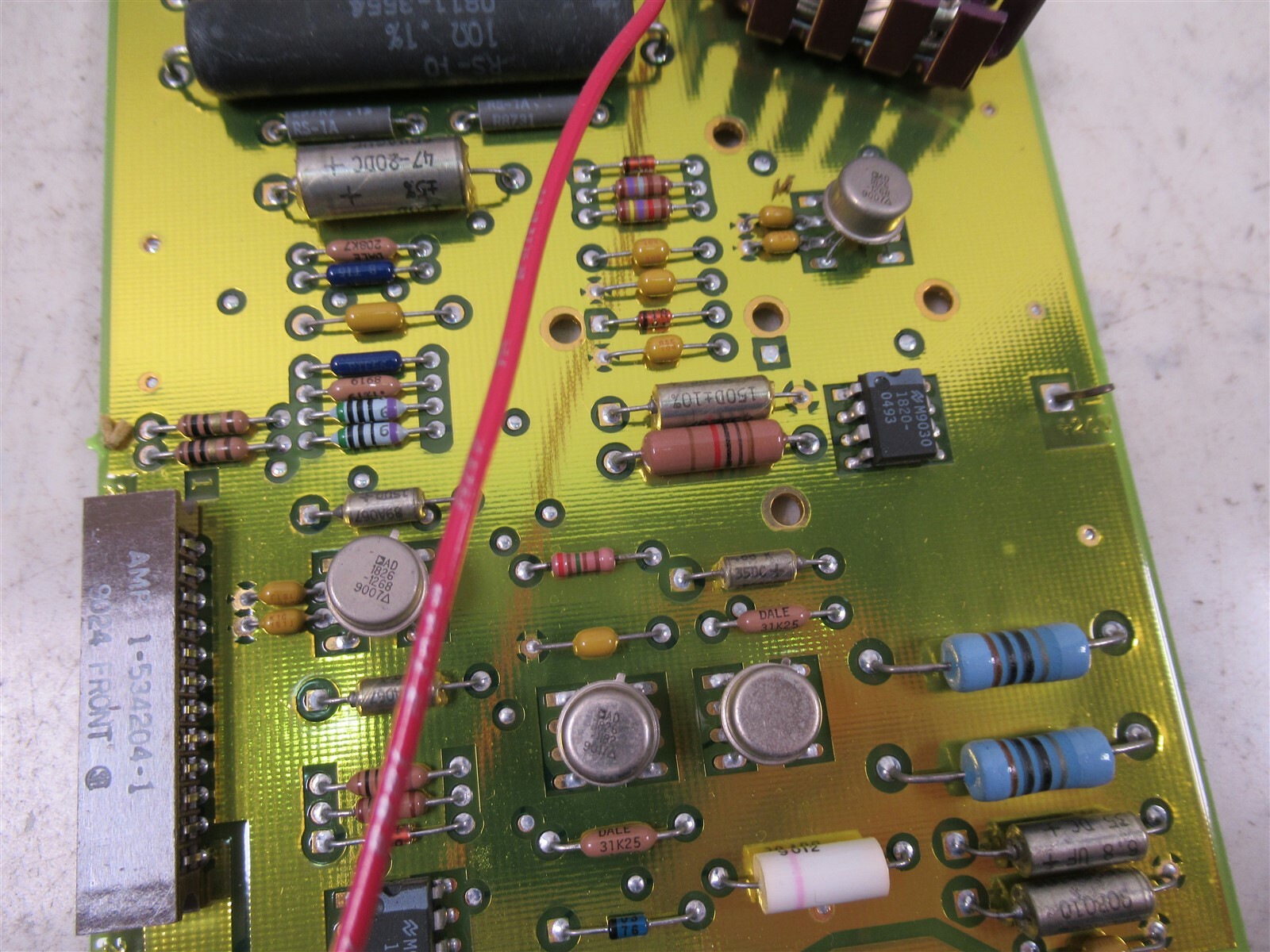 Hewlett Packard HP 19232-60020 Div 43 Rev A 5890 Gas Chromatograph Circuit Board