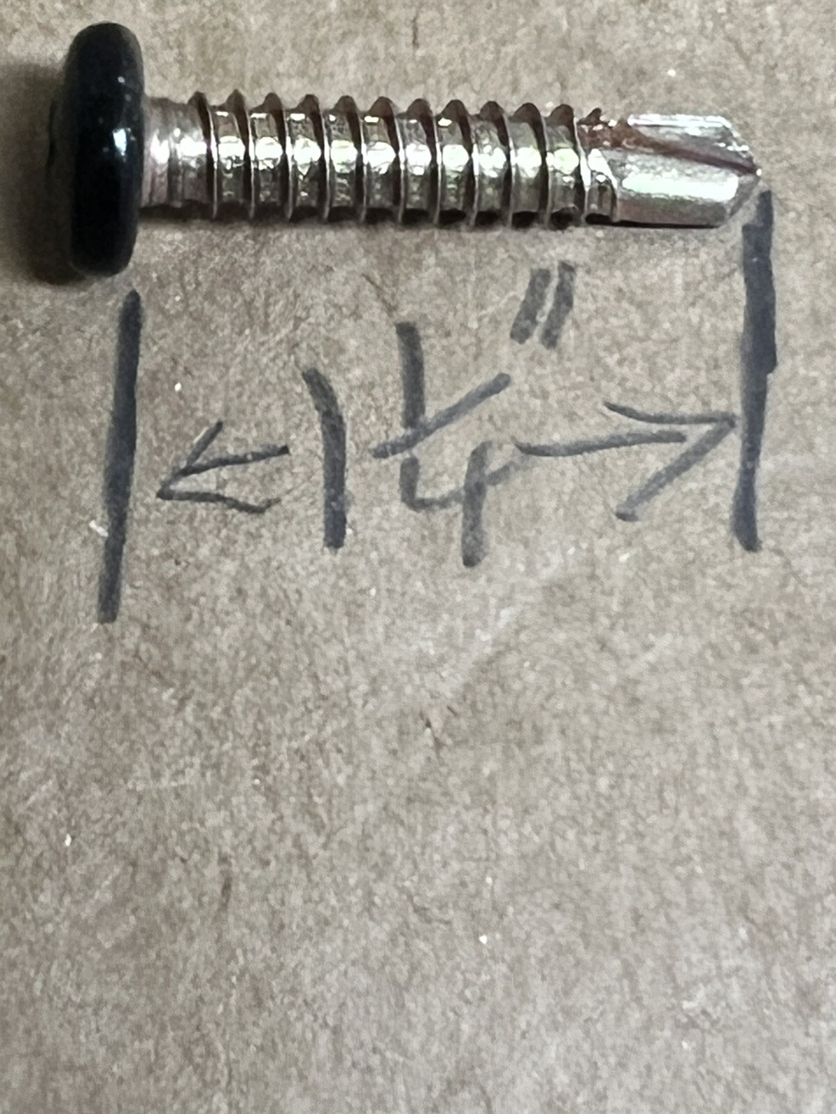 25 #14 Self Drilling 1-1/4” Sheet Metal Screws Pan Head Stainless Steel Black