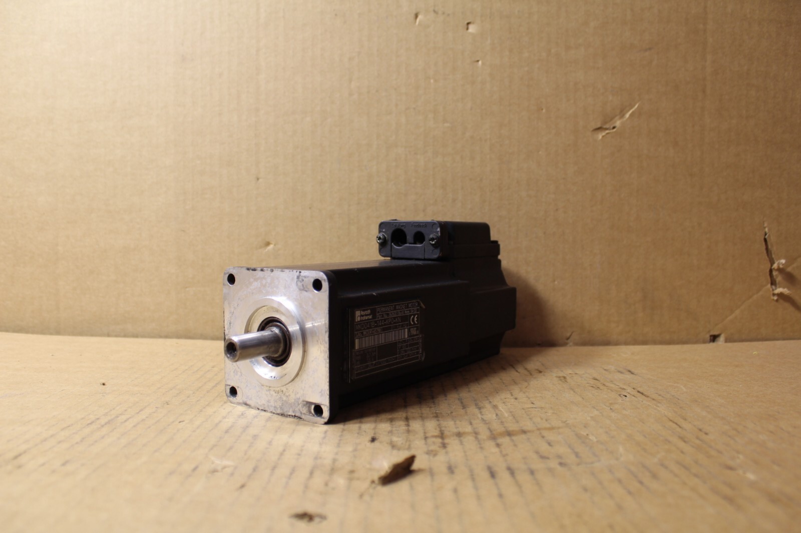 Rexroth Indramat MKD041B-144-KP0-KN Permanent Magnet Motor (See Description!)