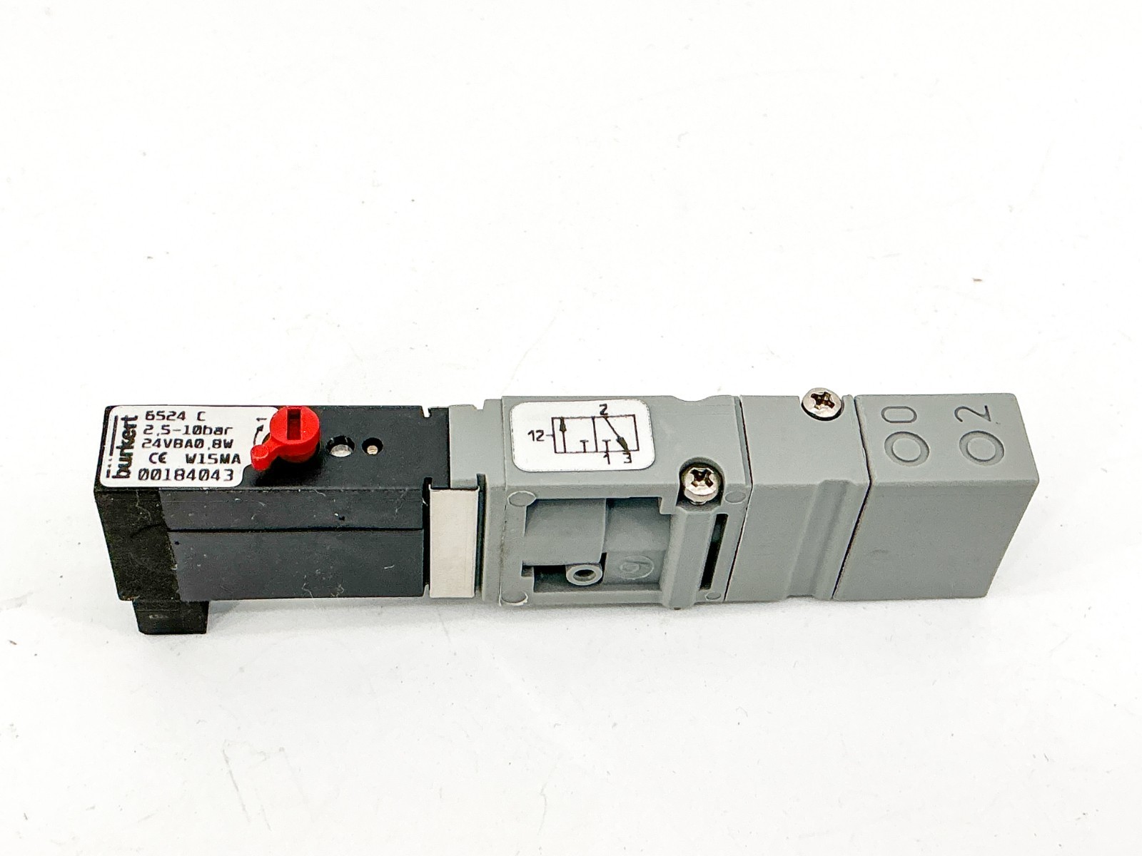 New Burkert 6524 C Solenoid Valve 2.5-10Bar 24V 0.8W W15MA 00184043 – No Box