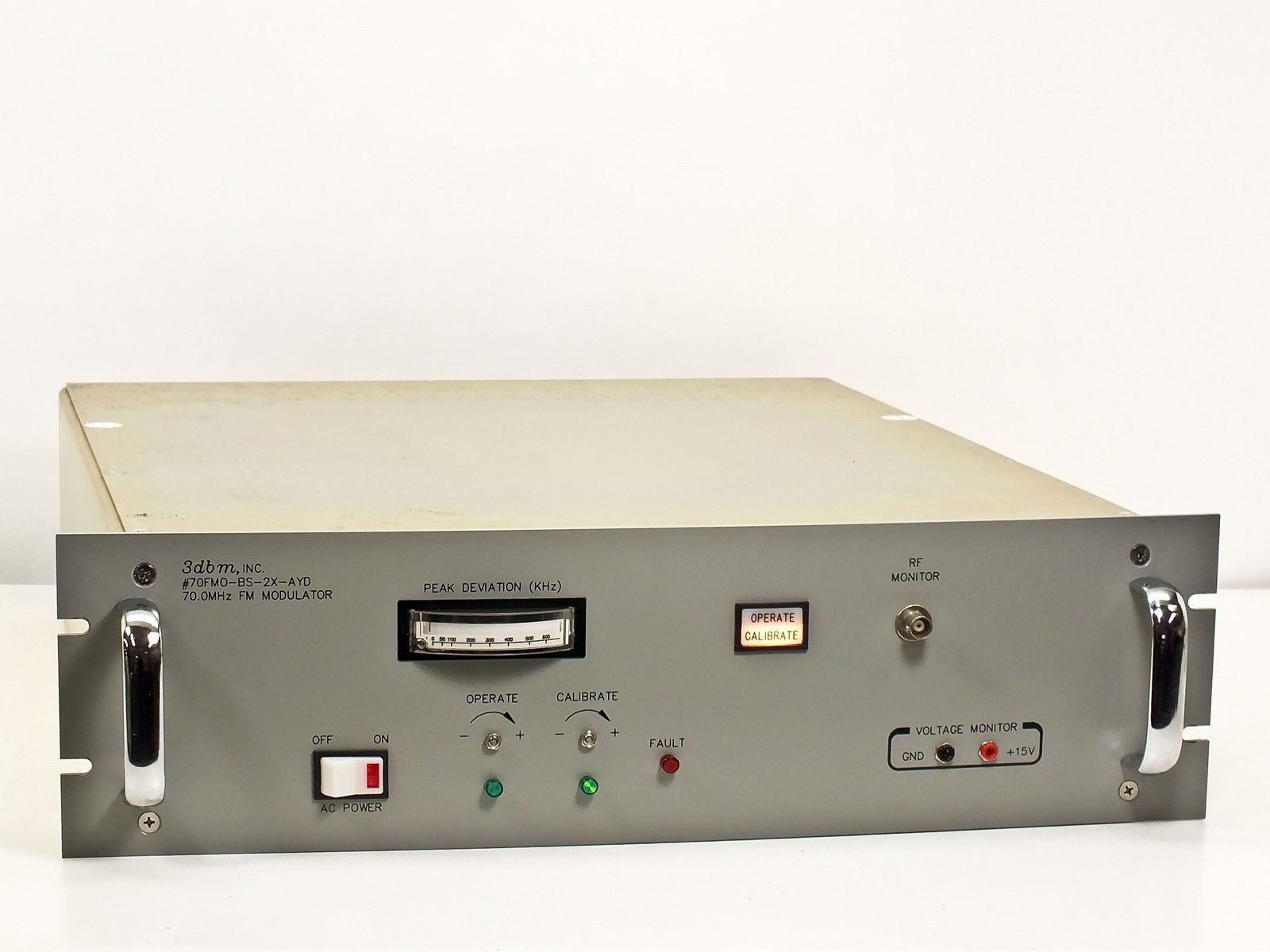 3dbm 70 MHz FM Modulator 115/230VAC 47-63Hz – Rackmount 7FMO-BS-2X-AYD