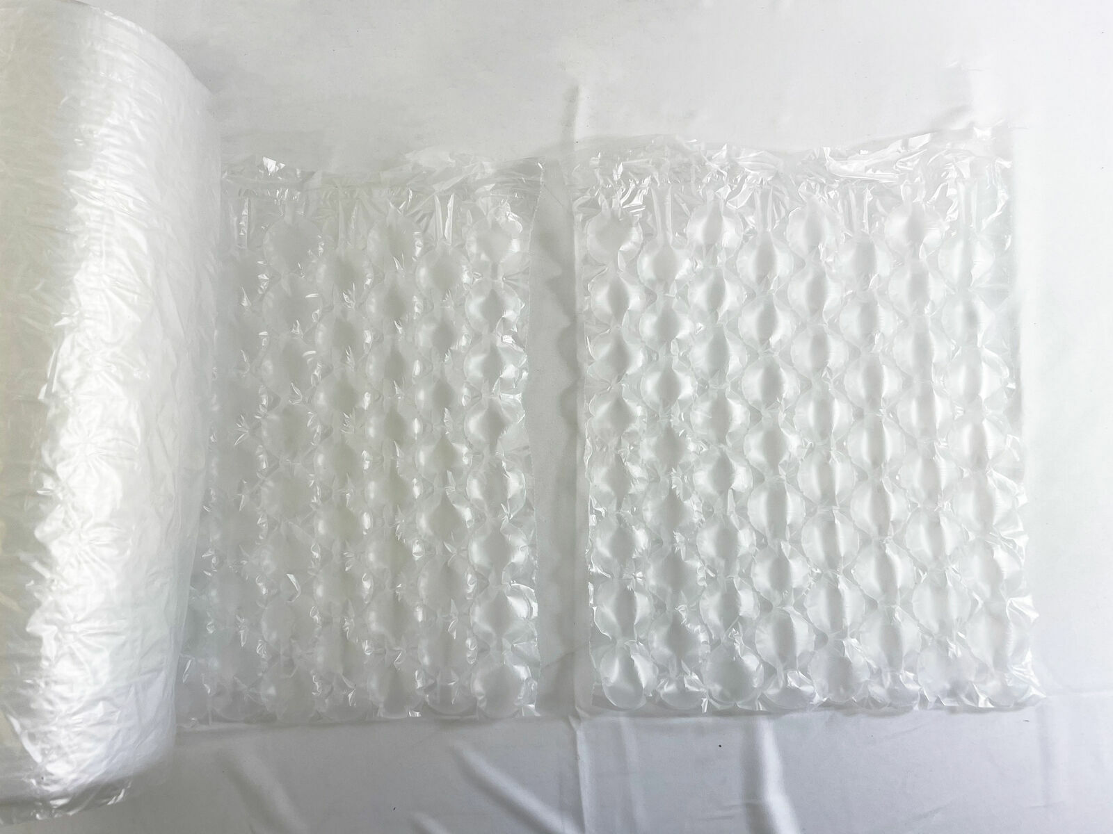 984ft x16″ Air Cushion Machine Film Small Bubble Pillow Packaging Padding 1 Roll