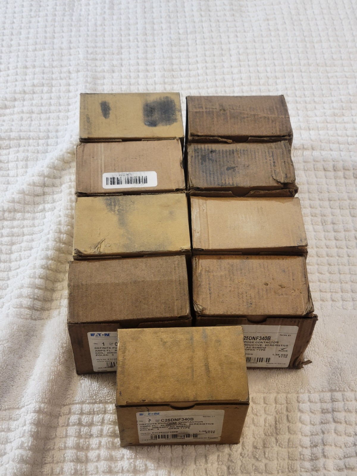 Eaton C25DNF340B Definite Purpose Contactor 208/240V E1C25DNF340B New in Box