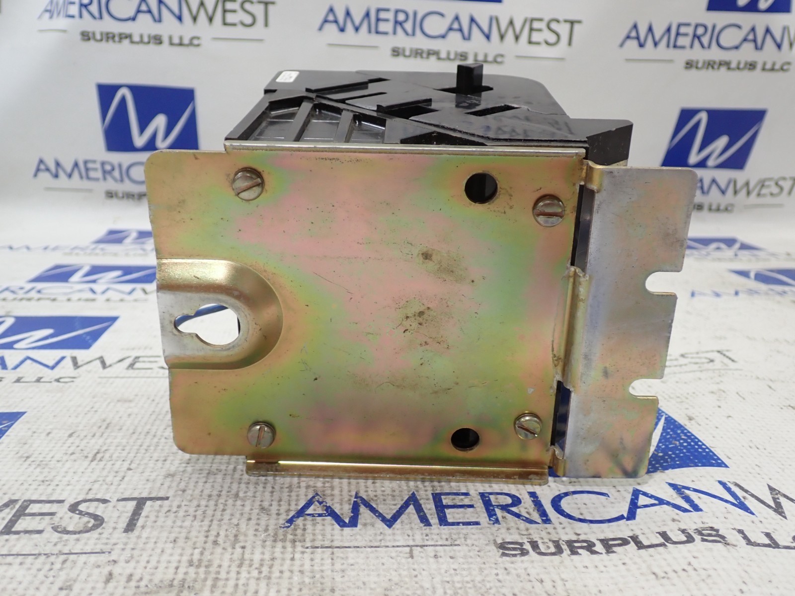 Furnas Definite Purpose Contactor 42HF108804 120A 600V 48VDC 75D73251U Coil