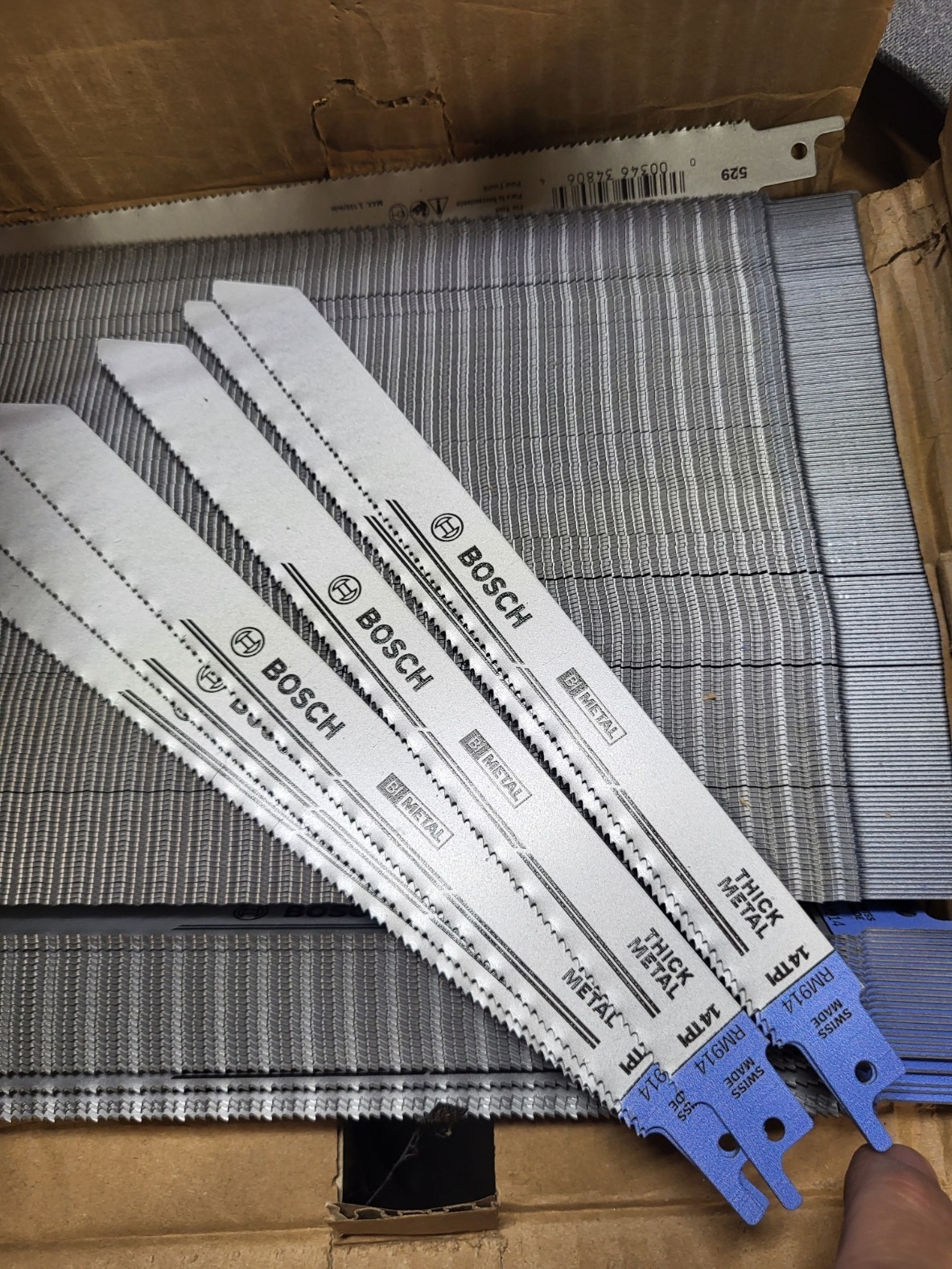 Lot of 15 Bosch 9″ L x 14 TPI Metal Cutting Bi-metal Reciprocating Saw Blades RM