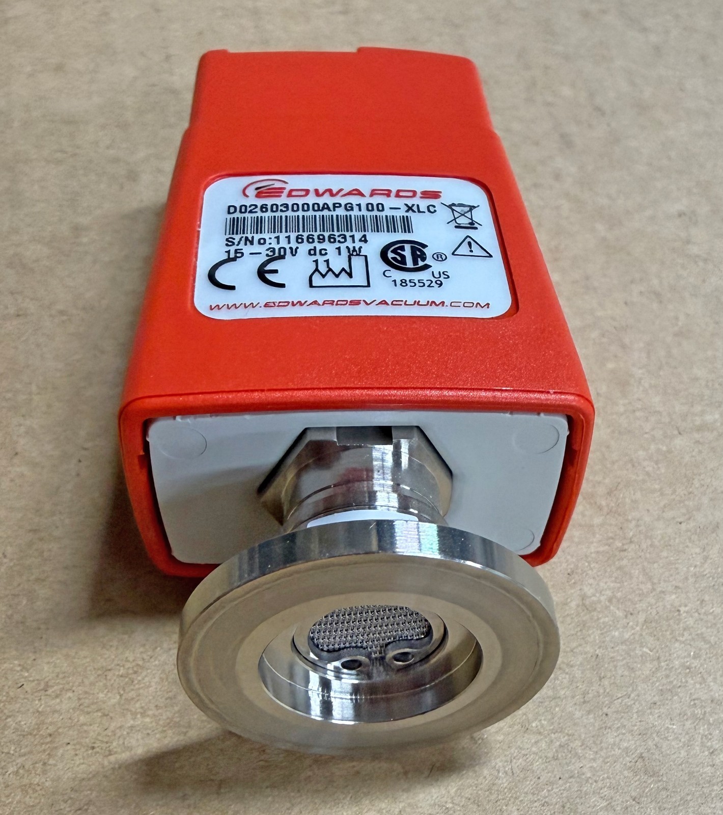 EDWARDS D02603000 APG100-XLC Active Pirani Vacuum Gauge, NW16 15-30V dc 1W tj