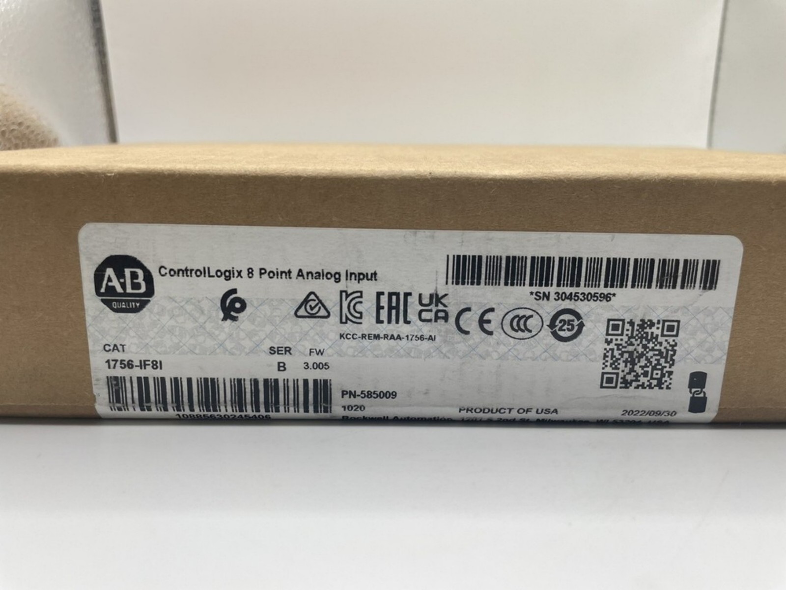 New in Box AB 1756-IF8I/B ControlLogix 8 Point Analog Input 1756IF8I serB US