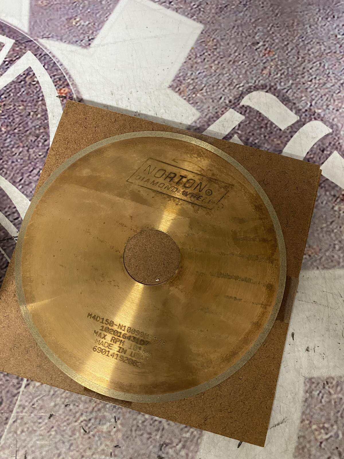 Norton Diamond Superabrasive Grinding Wheel 1A1R 6” X .17” X 1-1/4” ME104180